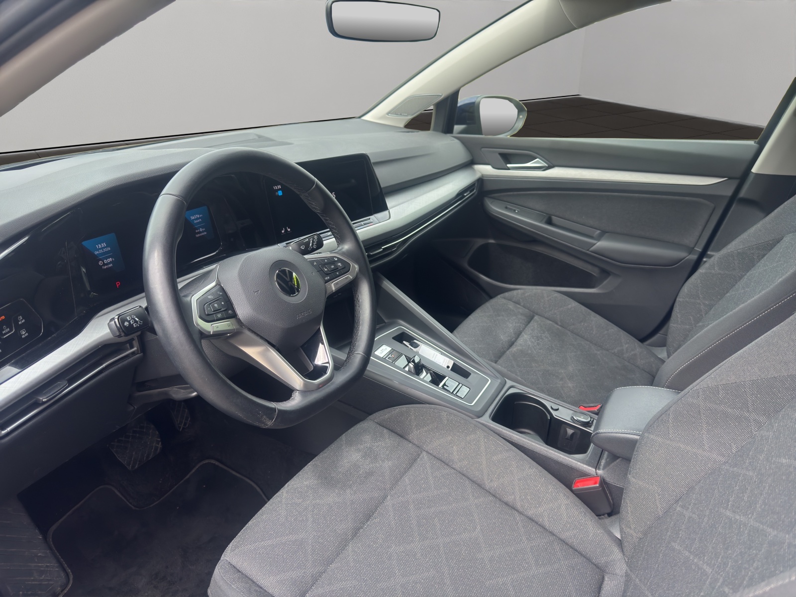VW Golf 1.5 e TSI ACT Select DSG-image-3