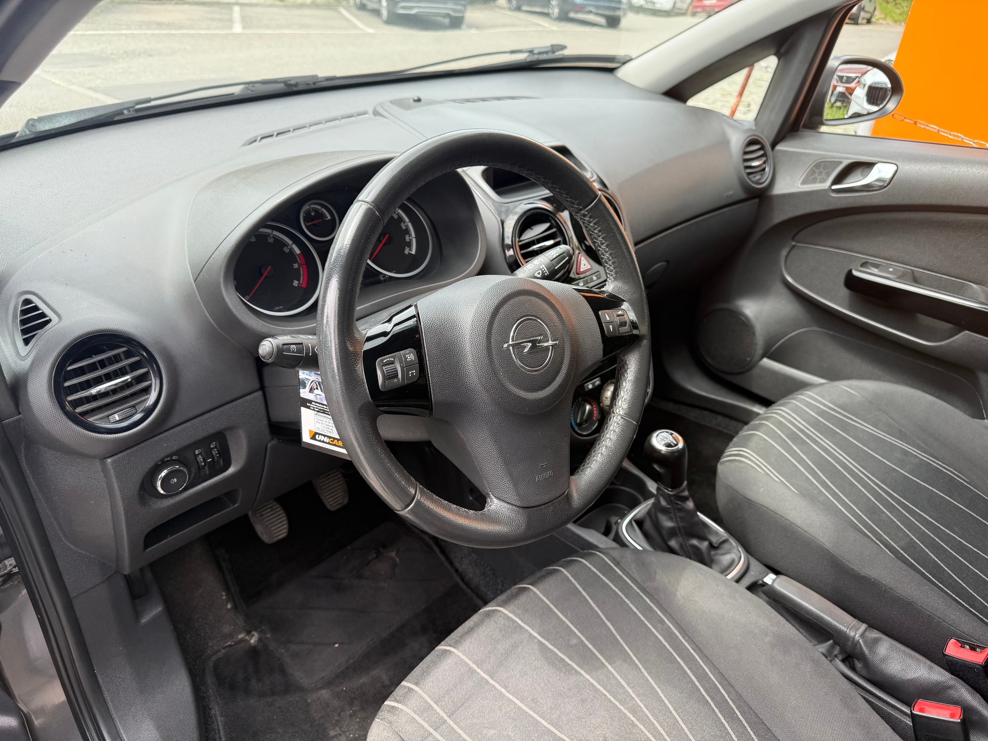OPEL Corsa 1.4 TP Anniversary-image-5