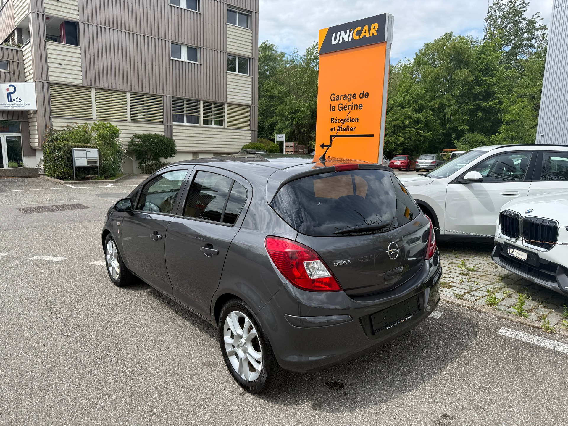 OPEL Corsa 1.4 TP Anniversary-image-3