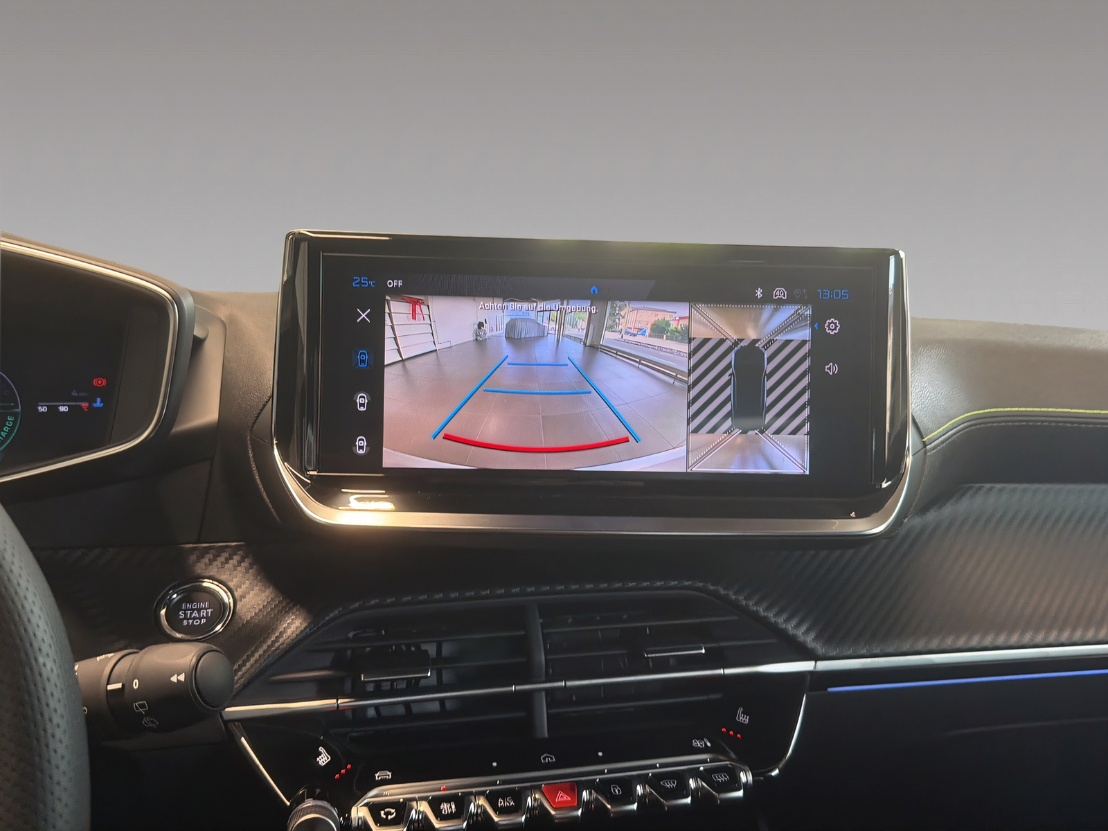 PEUGEOT 2008 1.2 Hybrid 145 GT-image-11