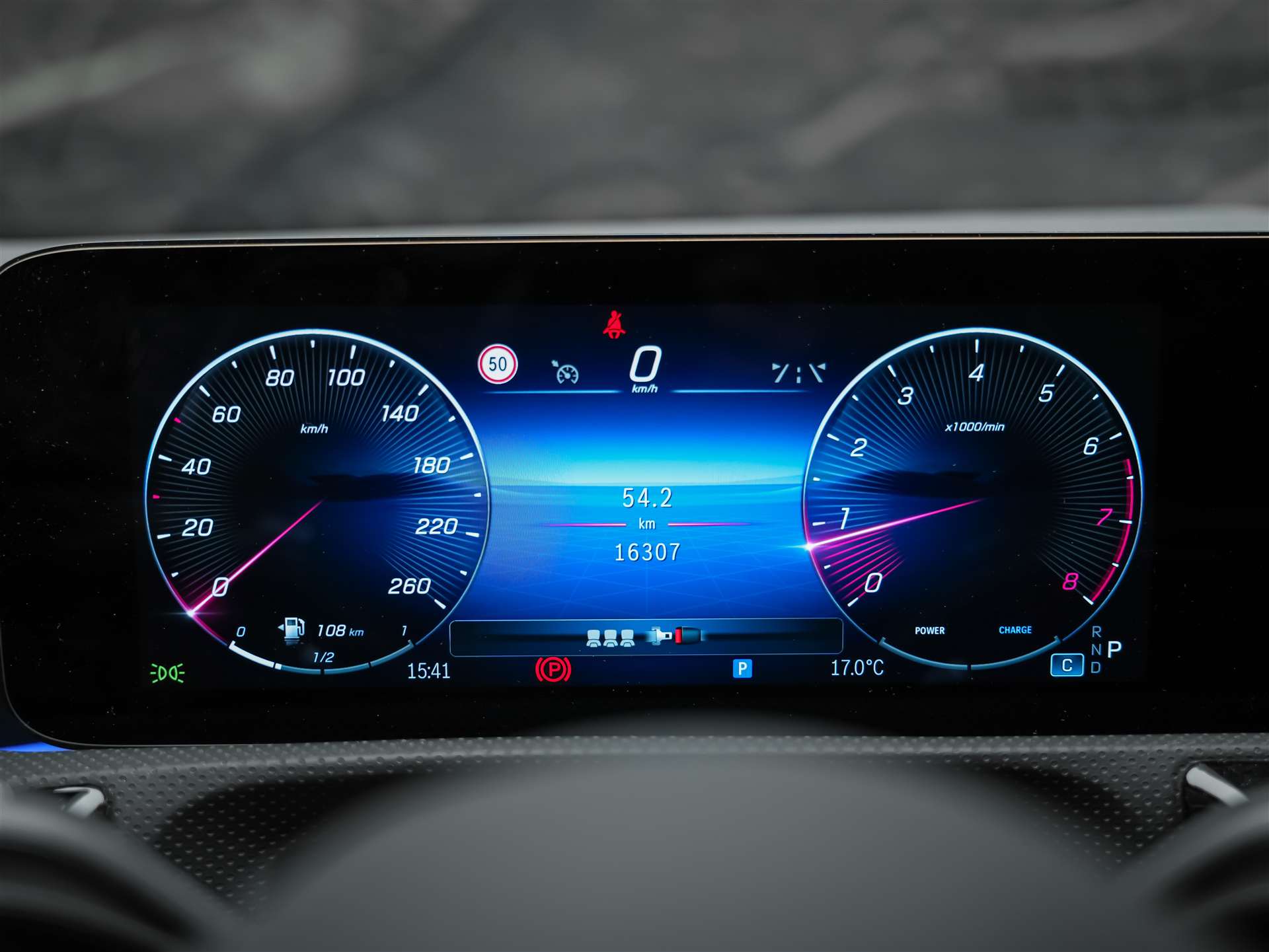 MERCEDES-BENZ A 200 AMG Line 7G-DCT *Rückfahrkamera*Lenkradheizung*AMG Line Advanced Plus*-image-26