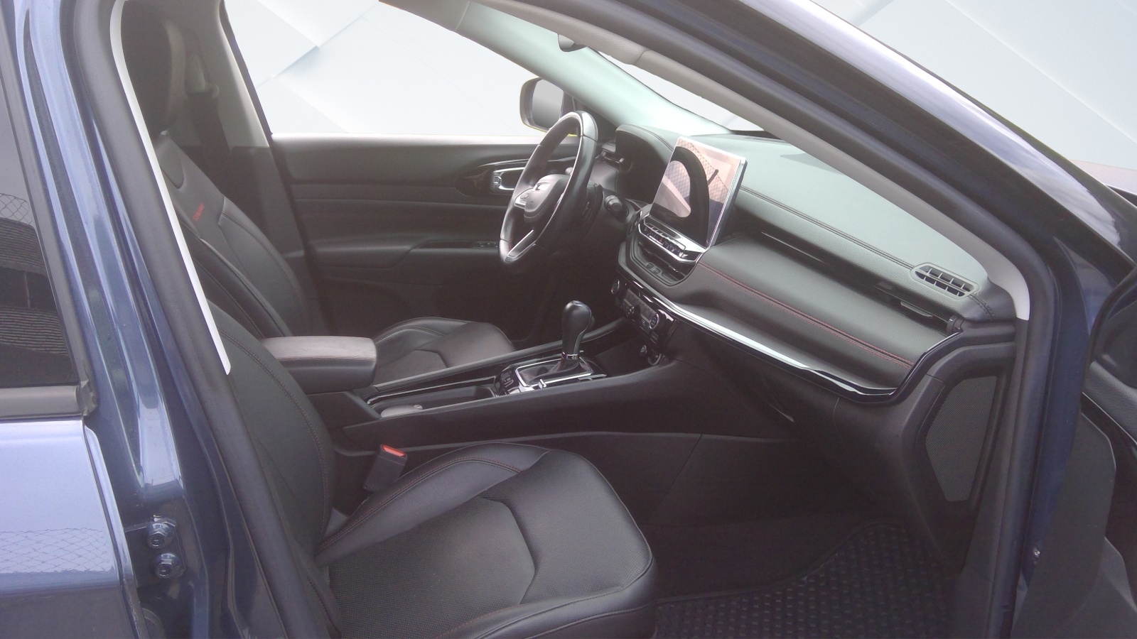 JEEP Compass 1.3 T PHEV Trailhawk AWD-image-4