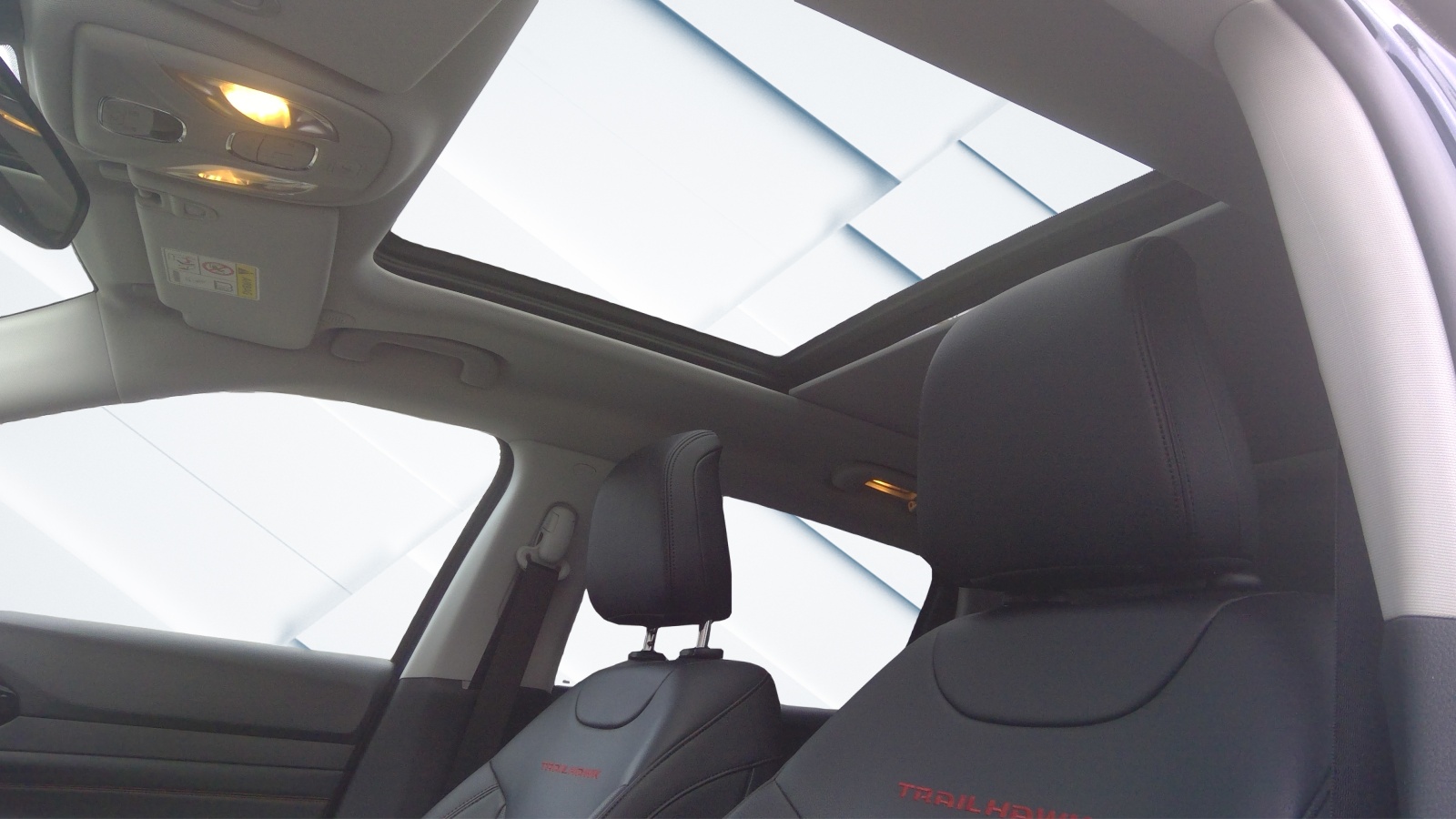 JEEP Compass 1.3 T PHEV Trailhawk AWD-image-11