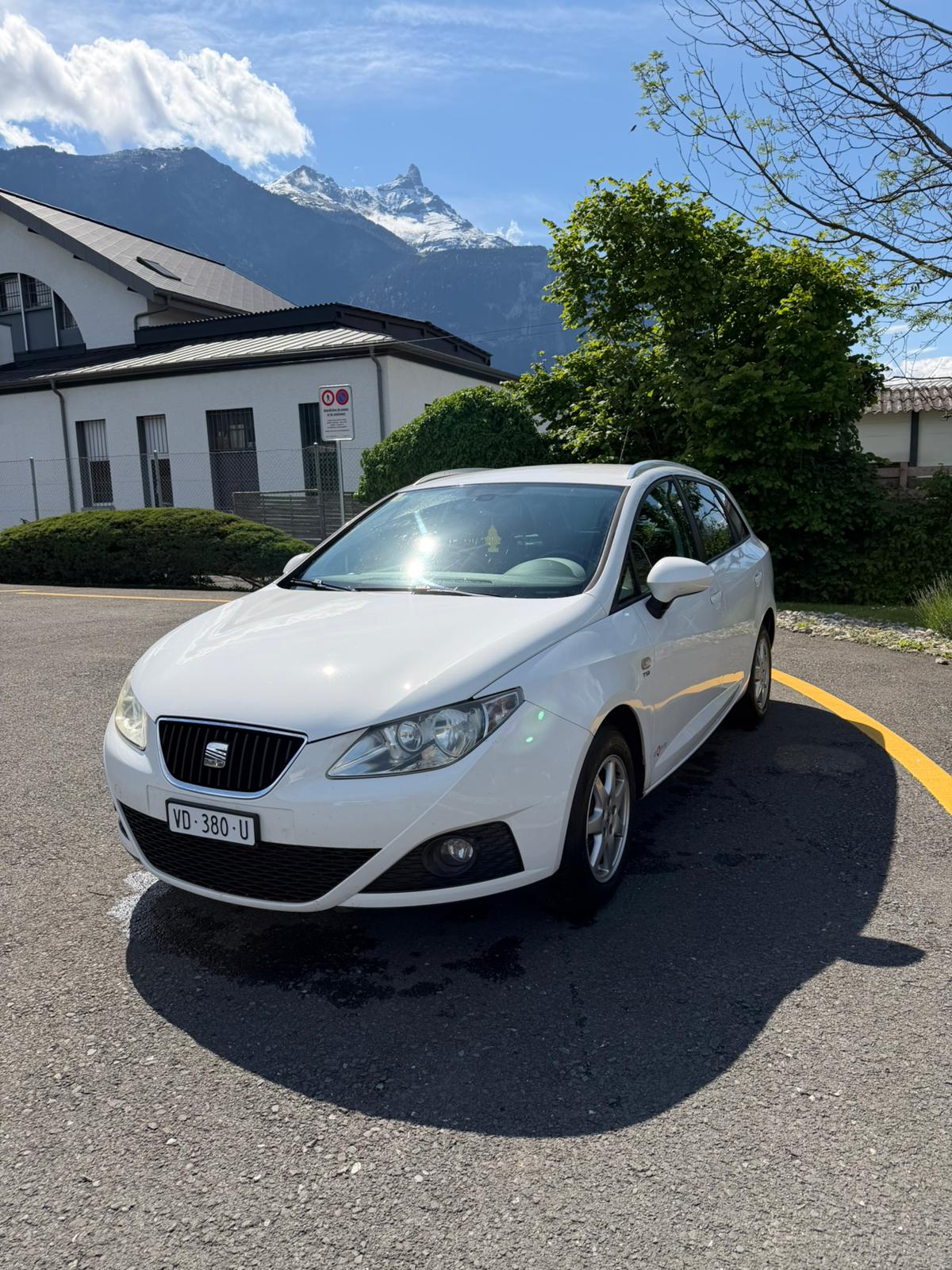 SEAT Ibiza ST 1.2 TSI Sport-image-0