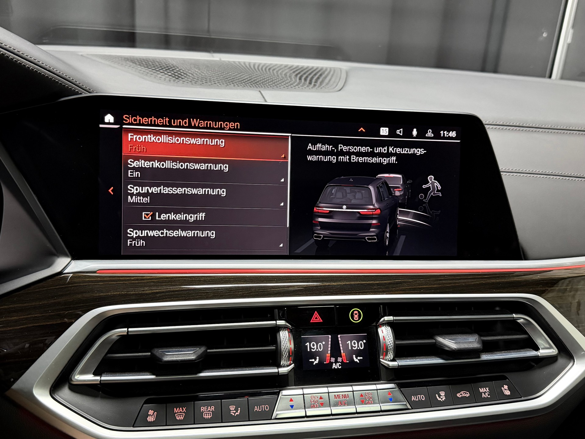 BMW X7 xDrive 48V 40d Steptronic-image-23