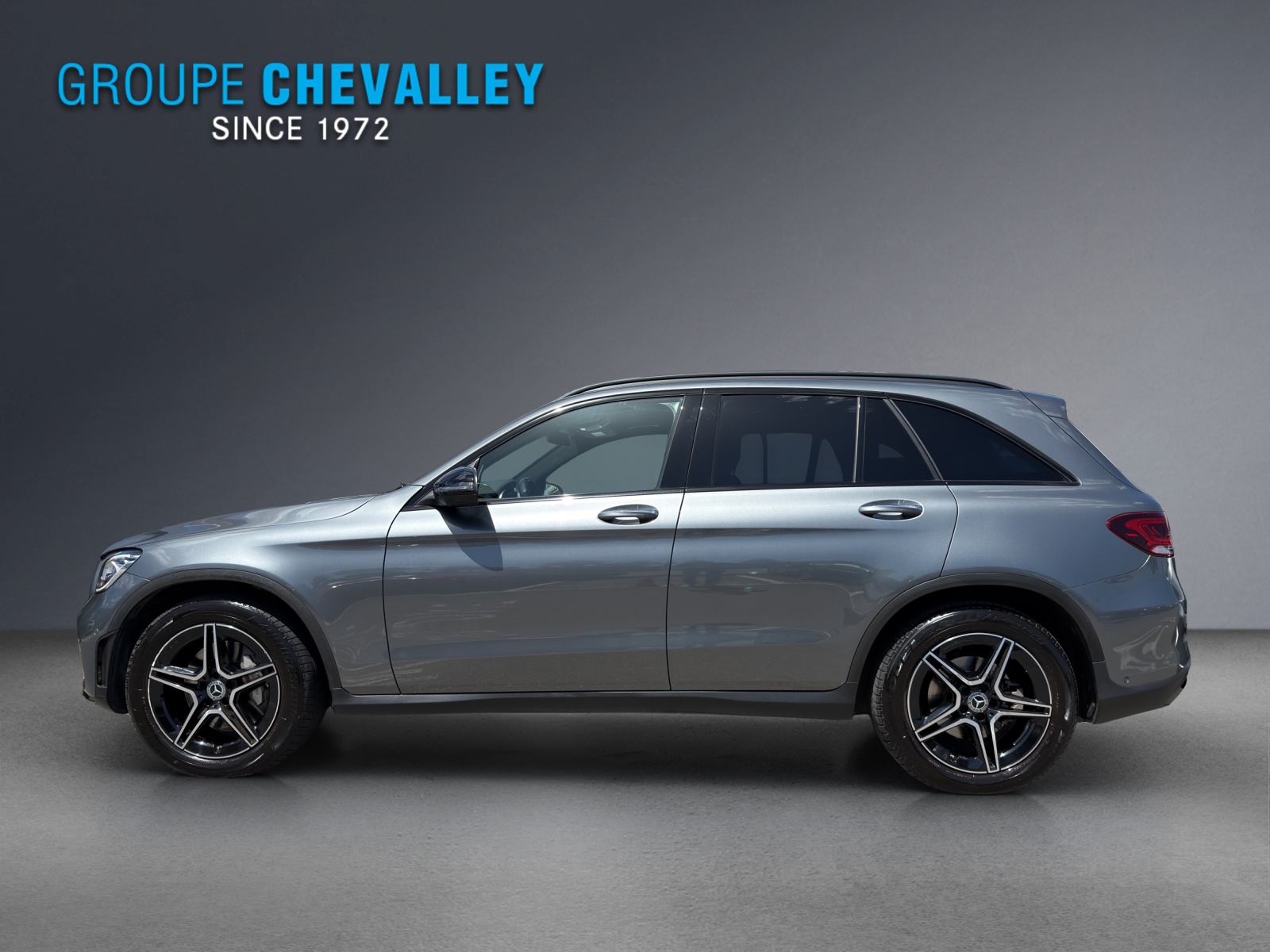 Image MERCEDES-BENZ GLC-300 GLC 300 AMG Line 4Matic 9G-Tronic