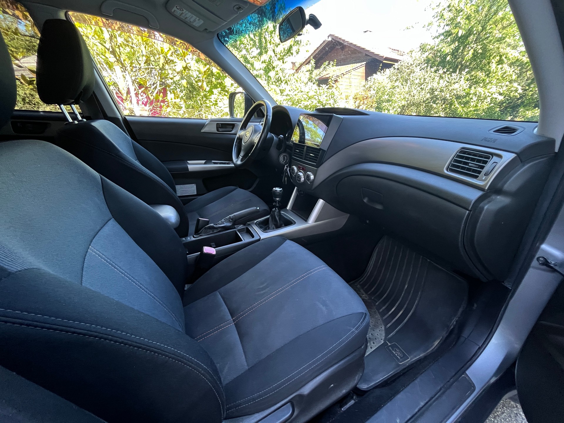 SUBARU Forester 2.0D X Swiss-image-7