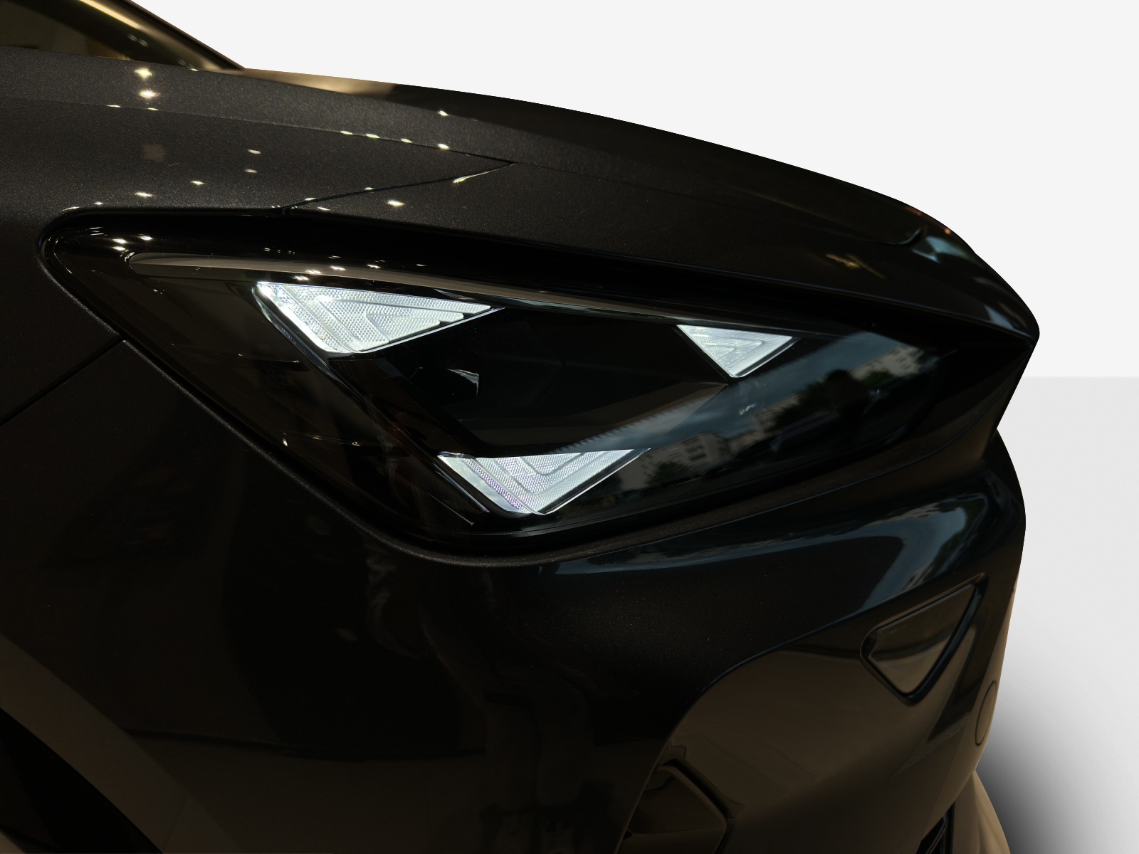 CUPRA Formentor 1.5 e-HYBRID pHEV Prime Edition VZ DSG-image-14
