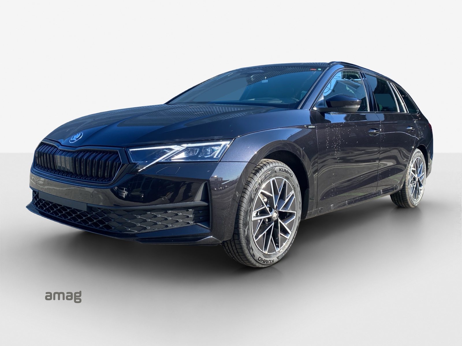 SKODA Octavia Combi 2.0 TSI DSG Dynamic 4x4-image-0