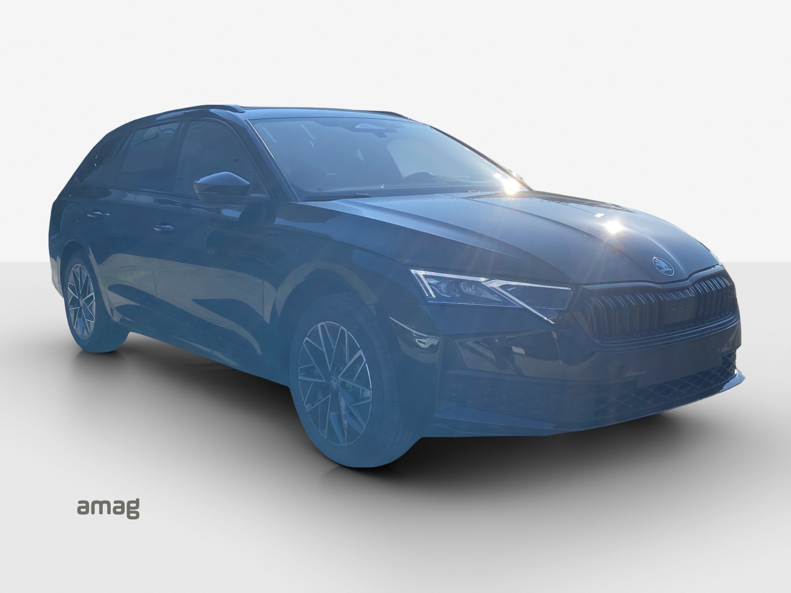 SKODA Octavia Combi 2.0 TSI DSG Dynamic 4x4-image-5