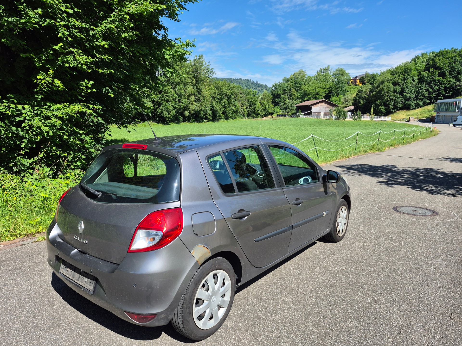 RENAULT Clio 1.2 16V Expression-image-2