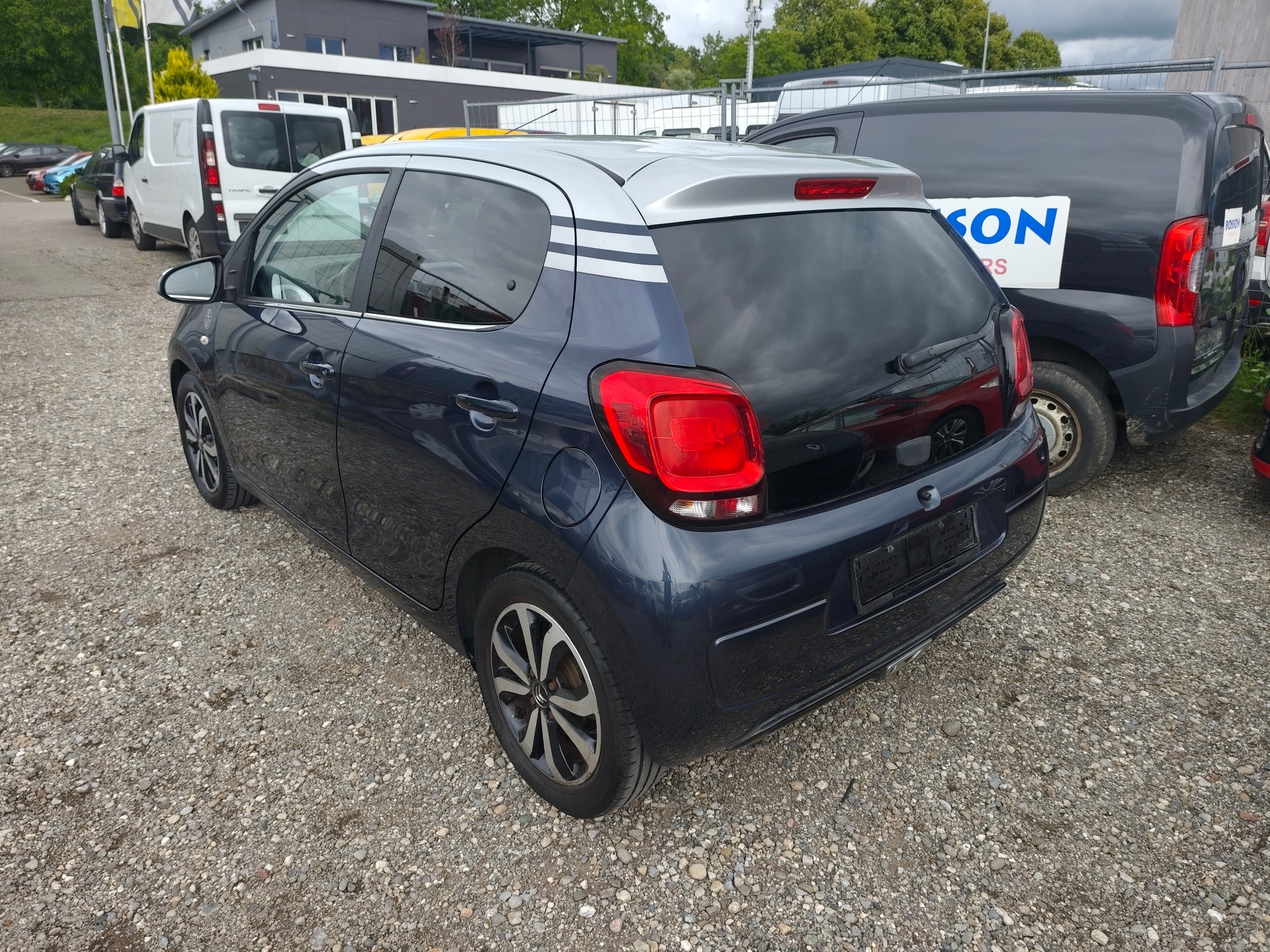 CITROEN C1 1.0 VTi ETG5 Swiss&Me-image-3