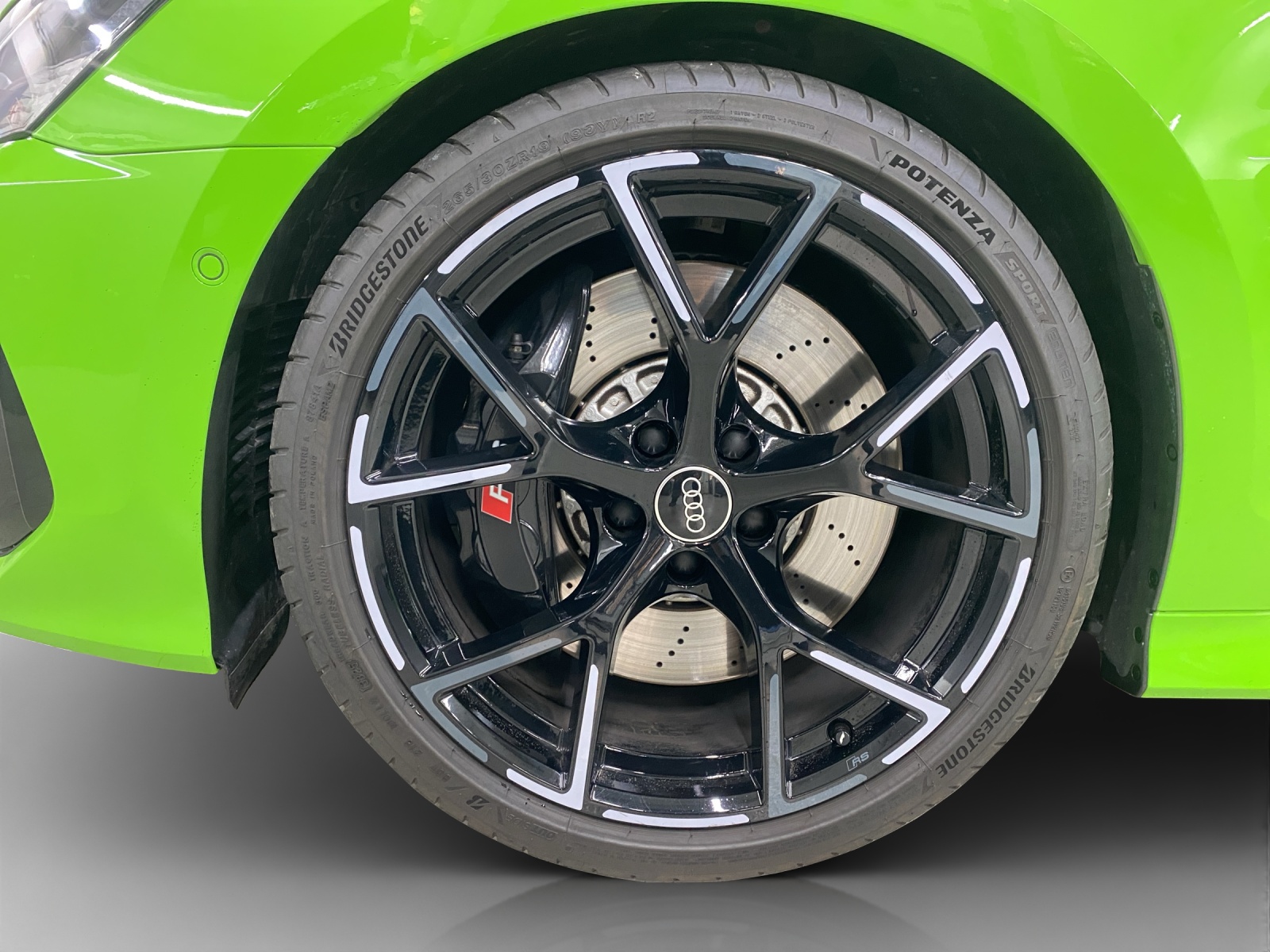 AUDI AUDI RS3 Sportabgasanlage* Paket Komfort* Panorama Dach* Matrix LED-image-15