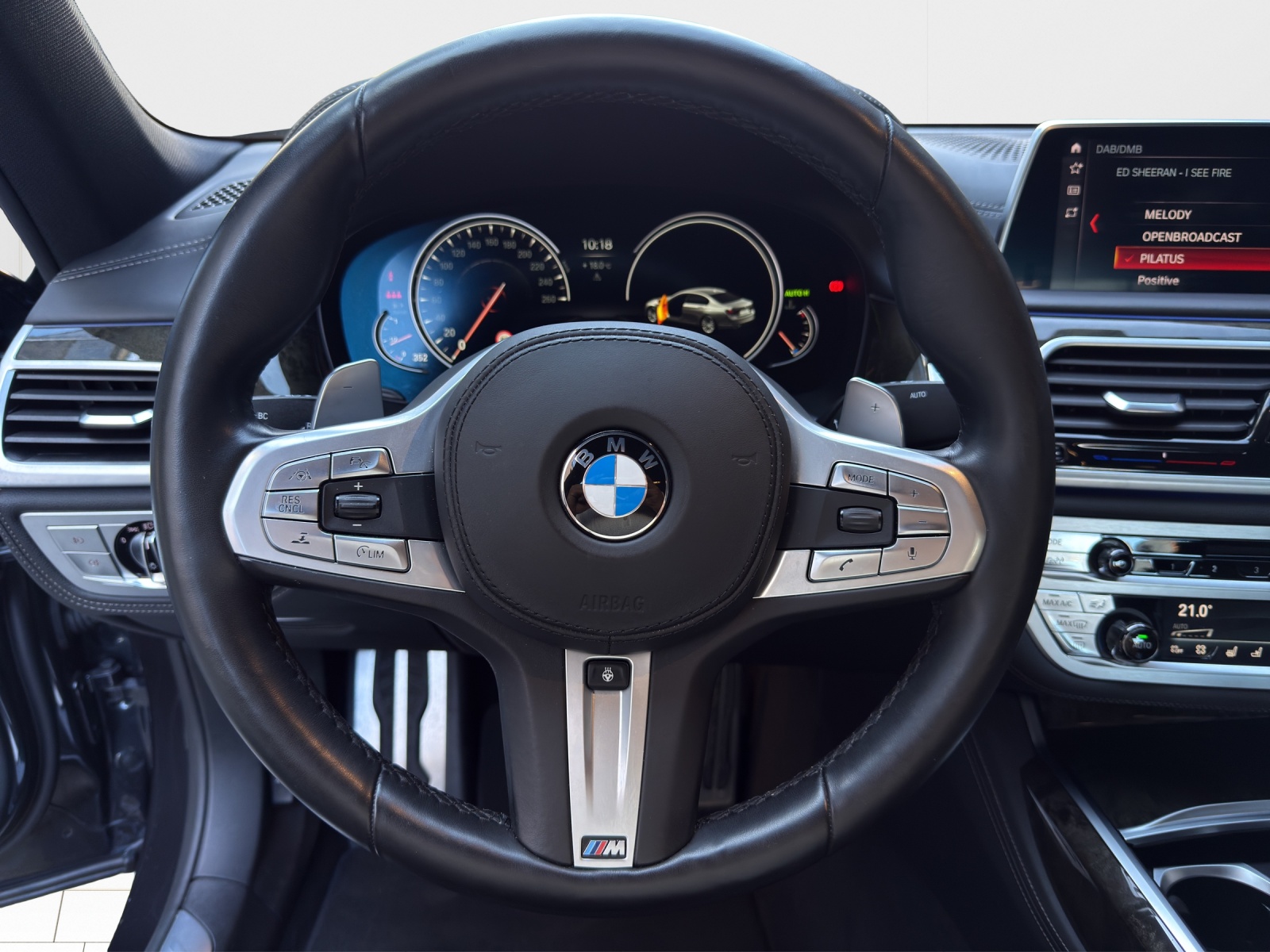 BMW 750d xDrive Steptronic-image-10