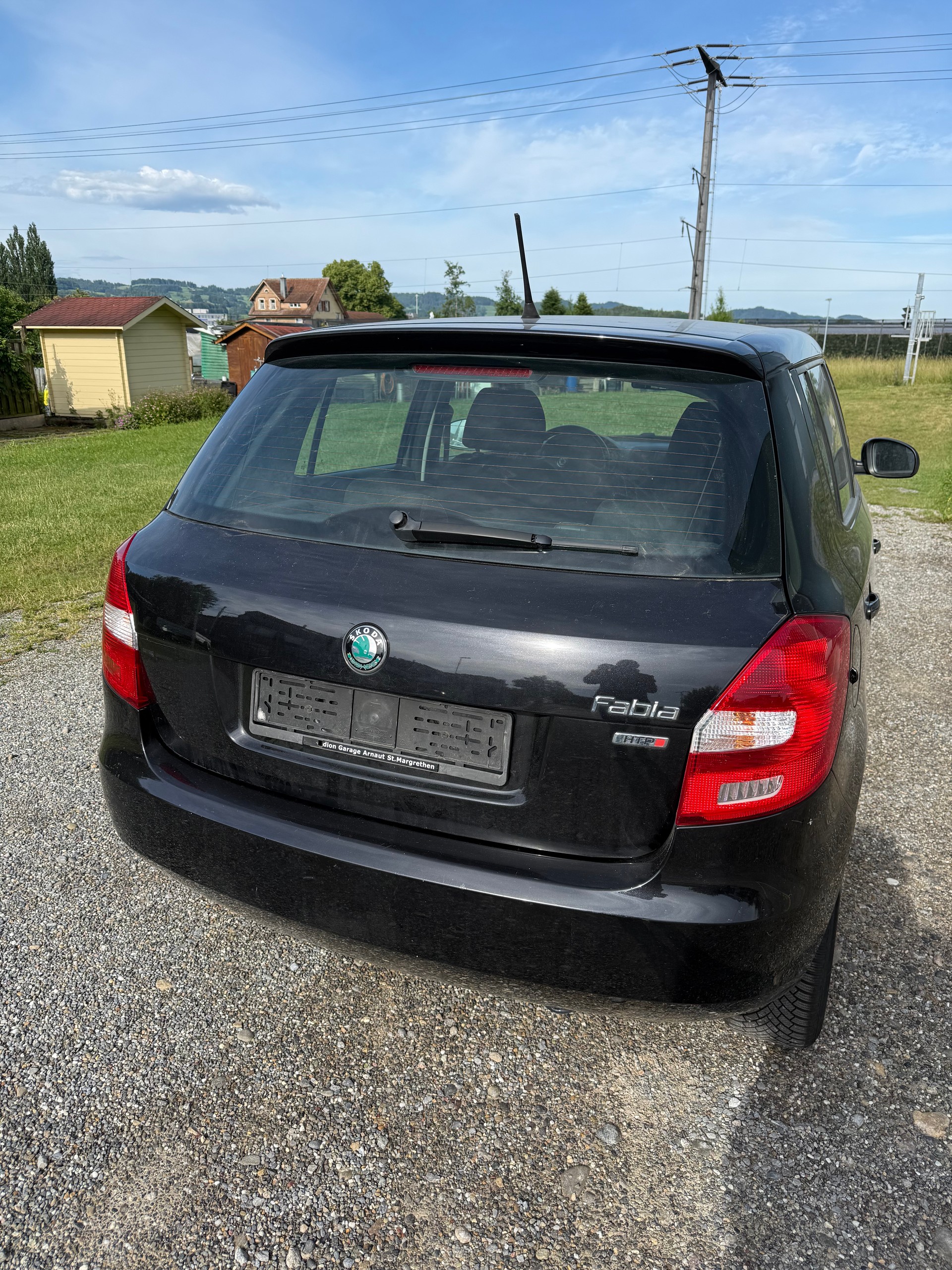 SKODA 1.2 HTP Ambition-image-4