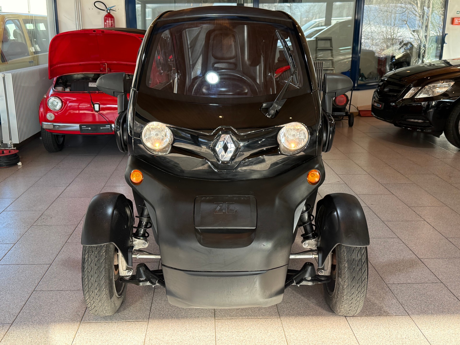 RENAULT TWIZY-image-1