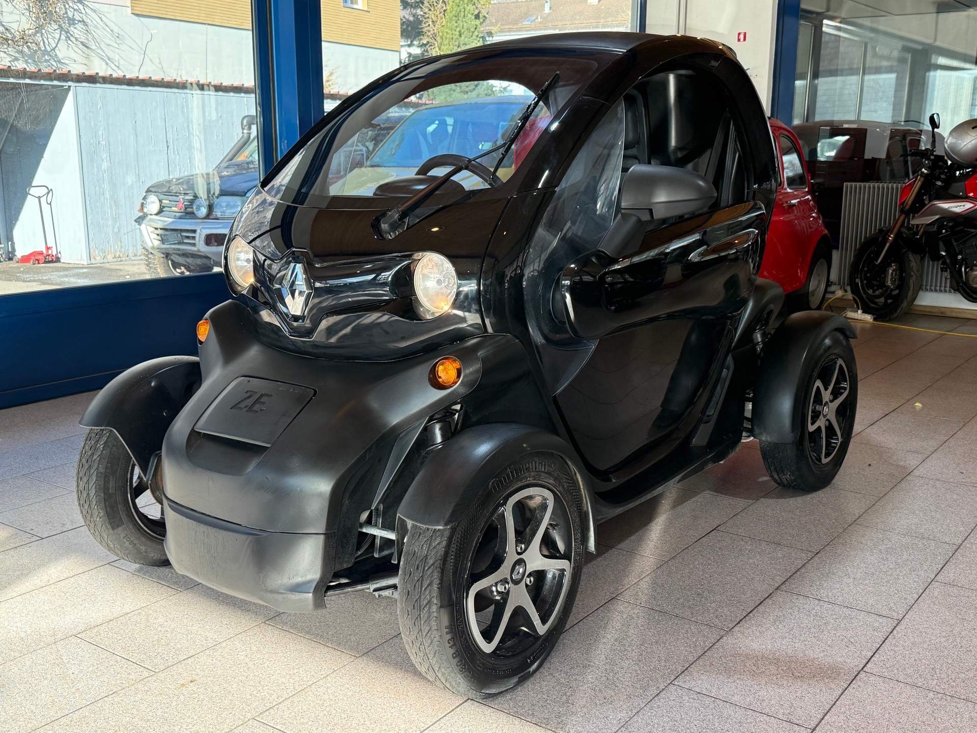 RENAULT TWIZY-image-0