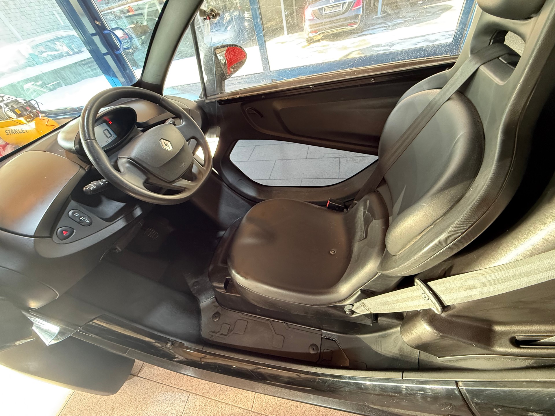 RENAULT TWIZY-image-6