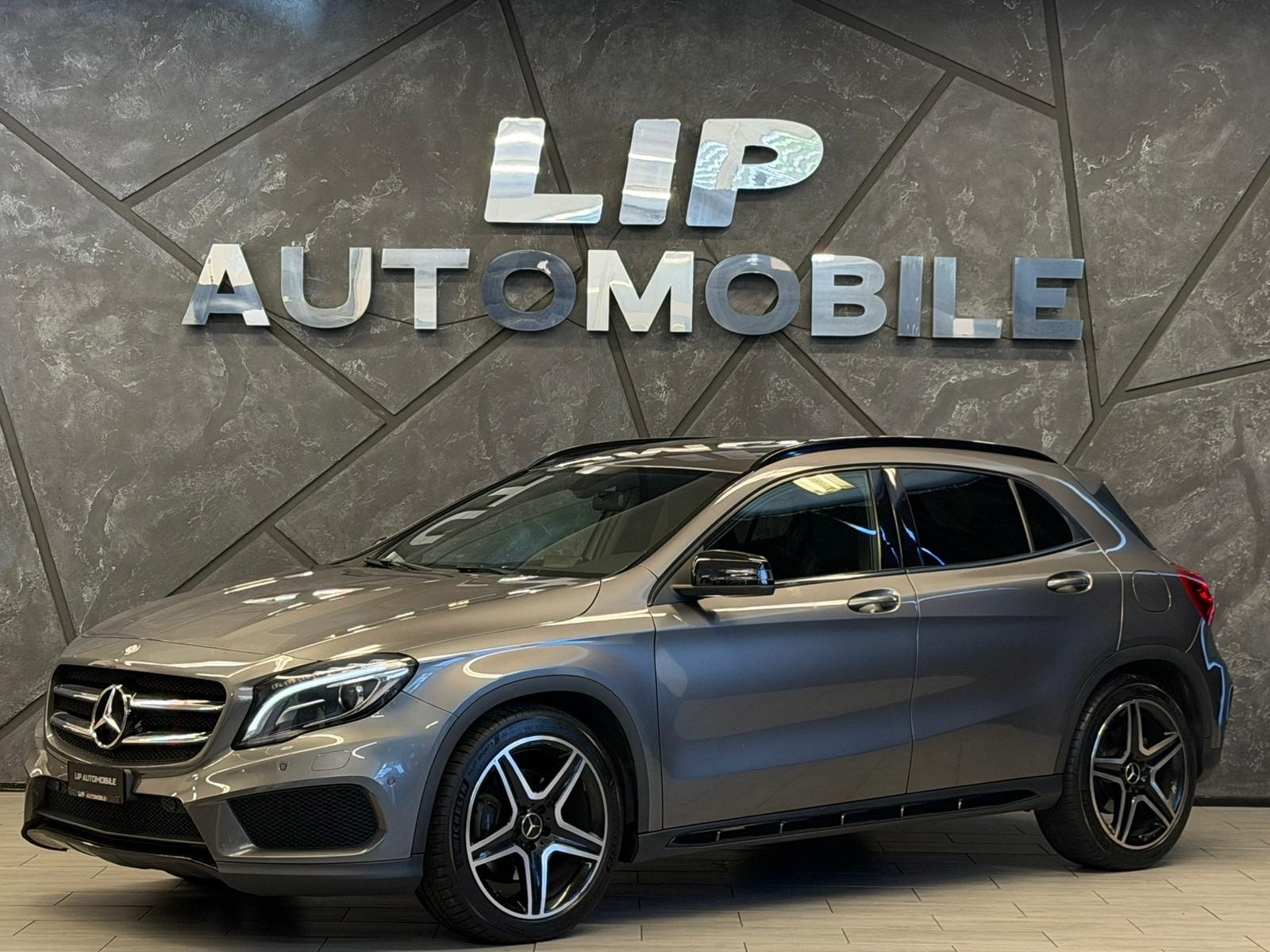 MERCEDES-BENZ GLA 250 AMG Line 4Matic 7G-DCT-image-0