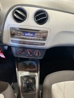SEAT Ibiza 1.2 TSI Viva Style-image-8
