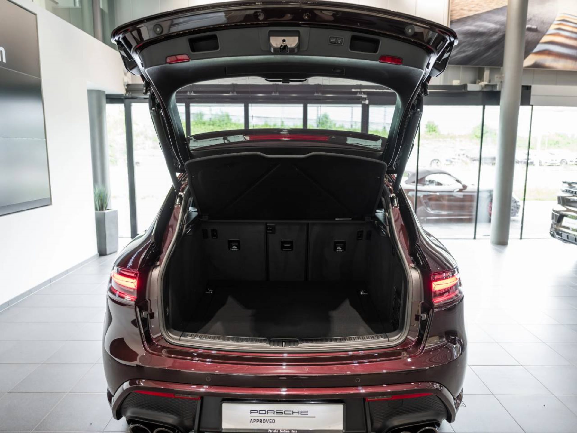 PORSCHE Macan GTS-image-6