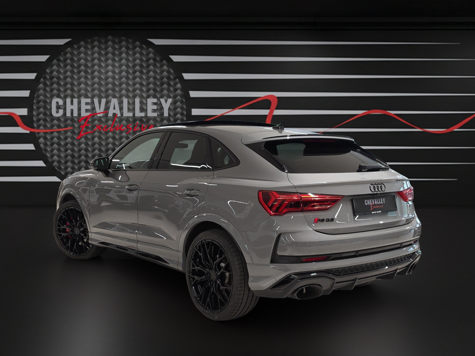AUDI RS Q3 Sportback quattro S tronic-showroom-element-3