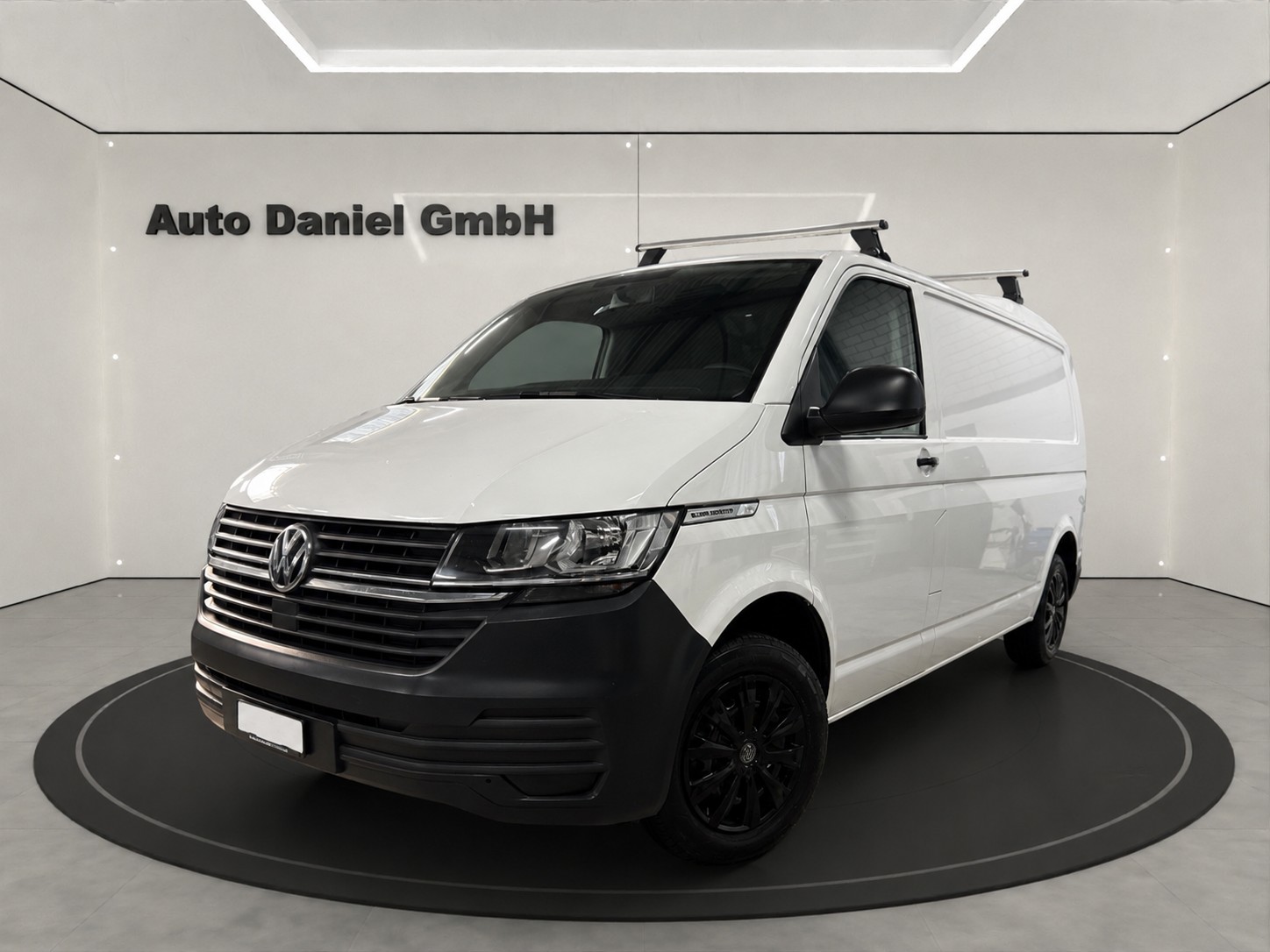 VW T6.1 2.0 TDI DSG Lang Version ( Mit AHK / Sortimo Regale / Dachträger )-image-0
