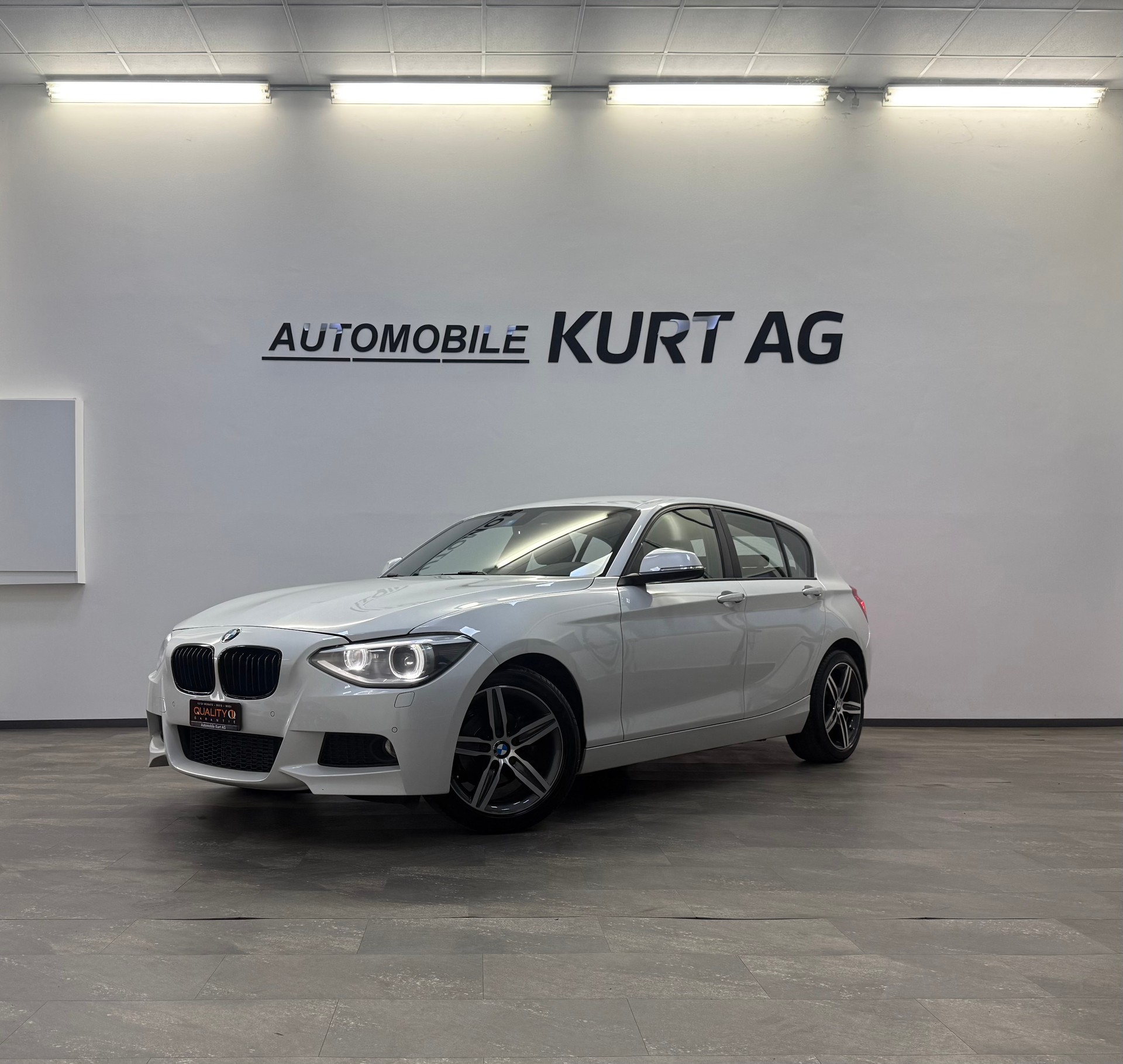 BMW 116i Urban Line-image-1