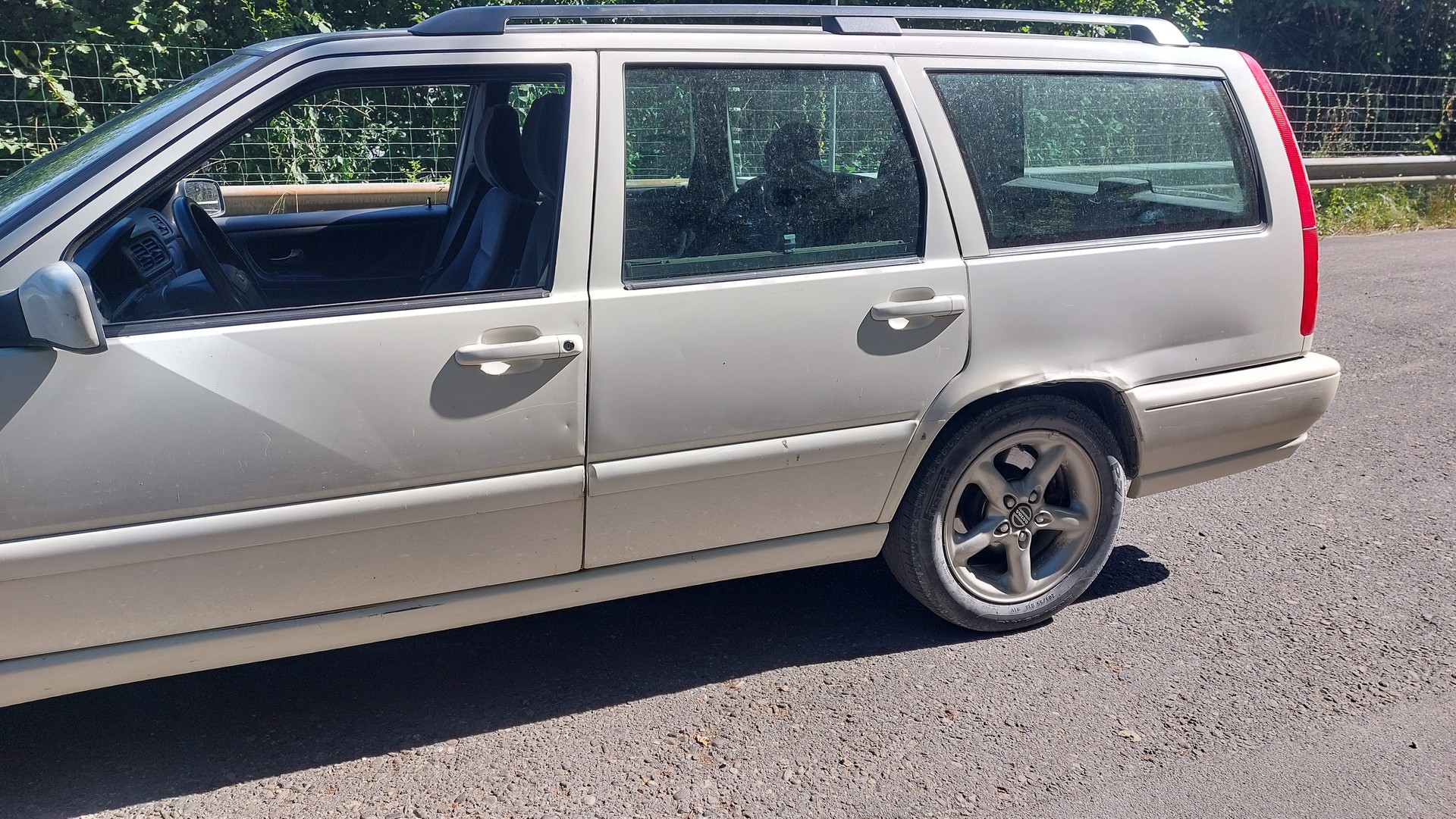 VOLVO V70 2.4 Viking-image-4