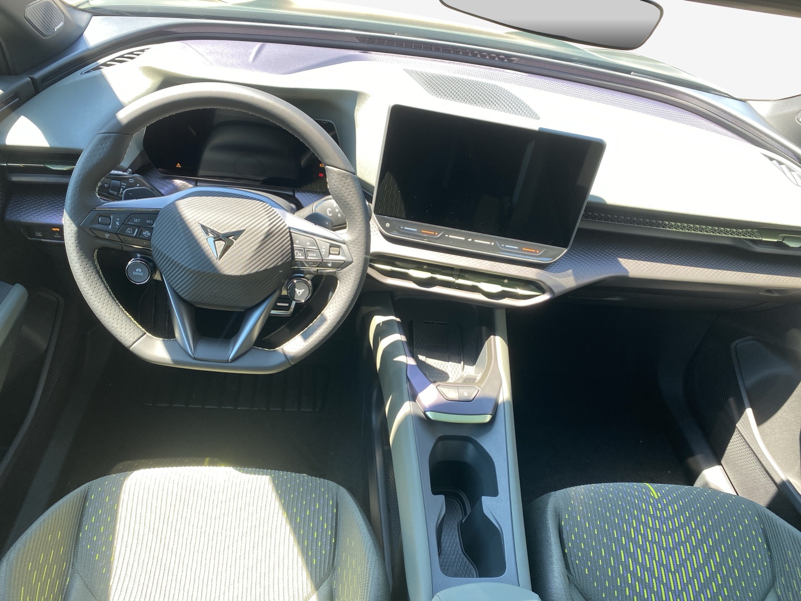 CUPRA Raval 52 kWh VZ Extreme Launch Edition-image-8