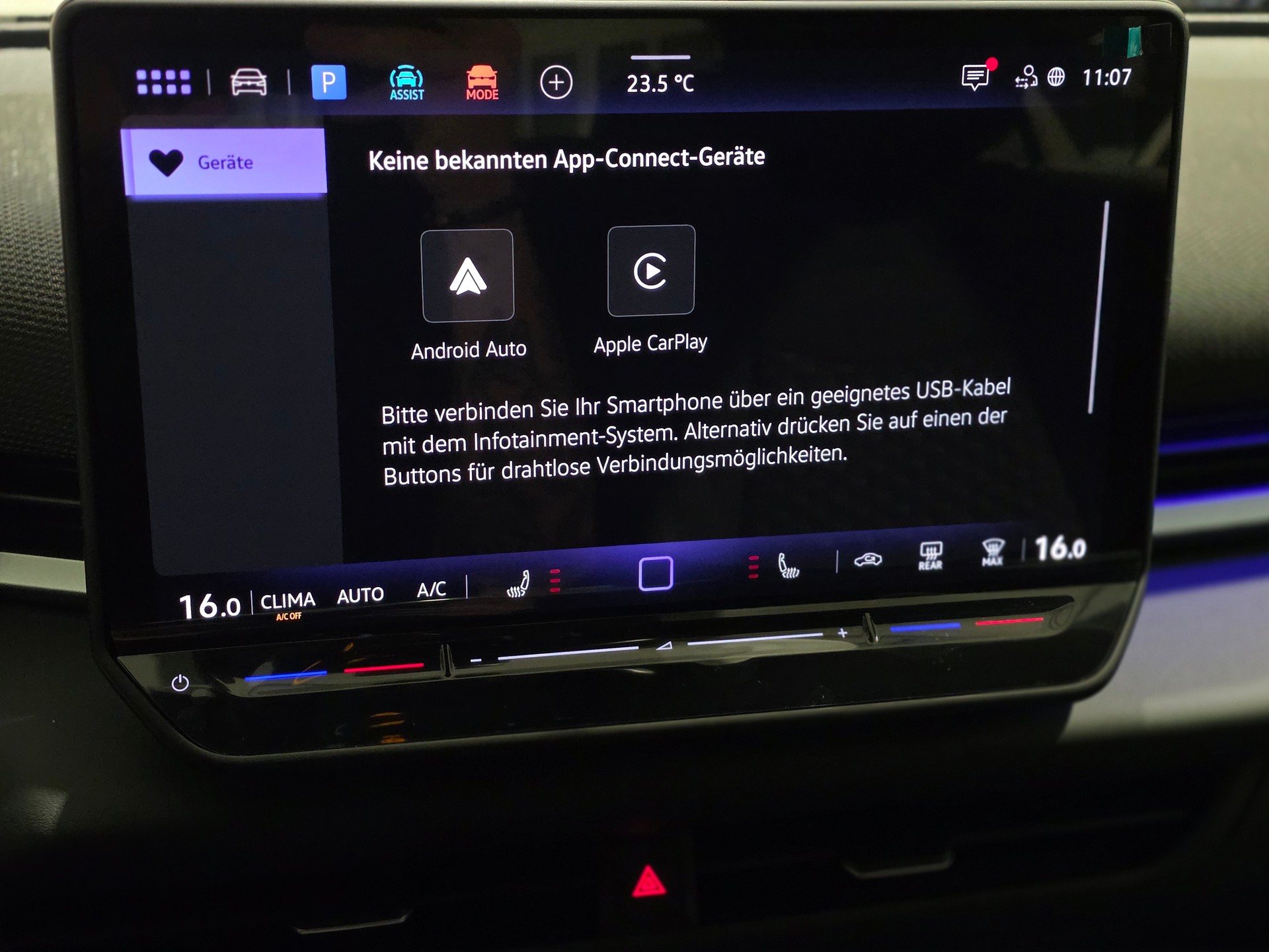 VW T-Roc 1.5 eTSI mHEV R-Line DSG-image-15