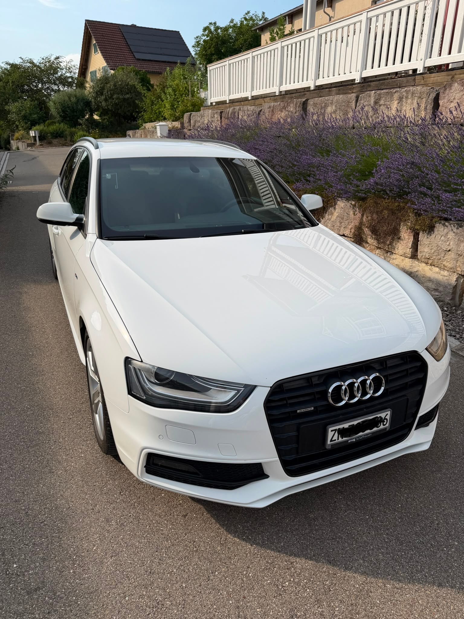 AUDI A4 Avant 1.8 TFSI quattro-image-0