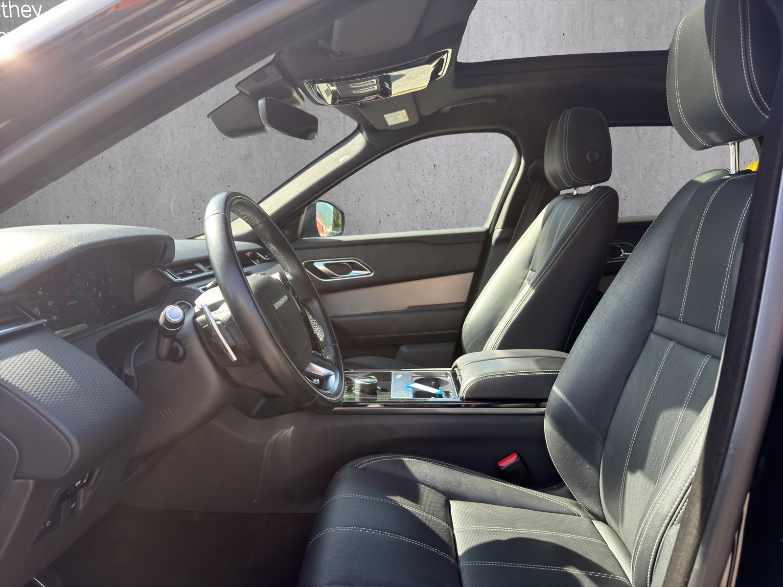 LAND ROVER Range Rover Velar R-Dynamic D 300 S Automatic-image-8
