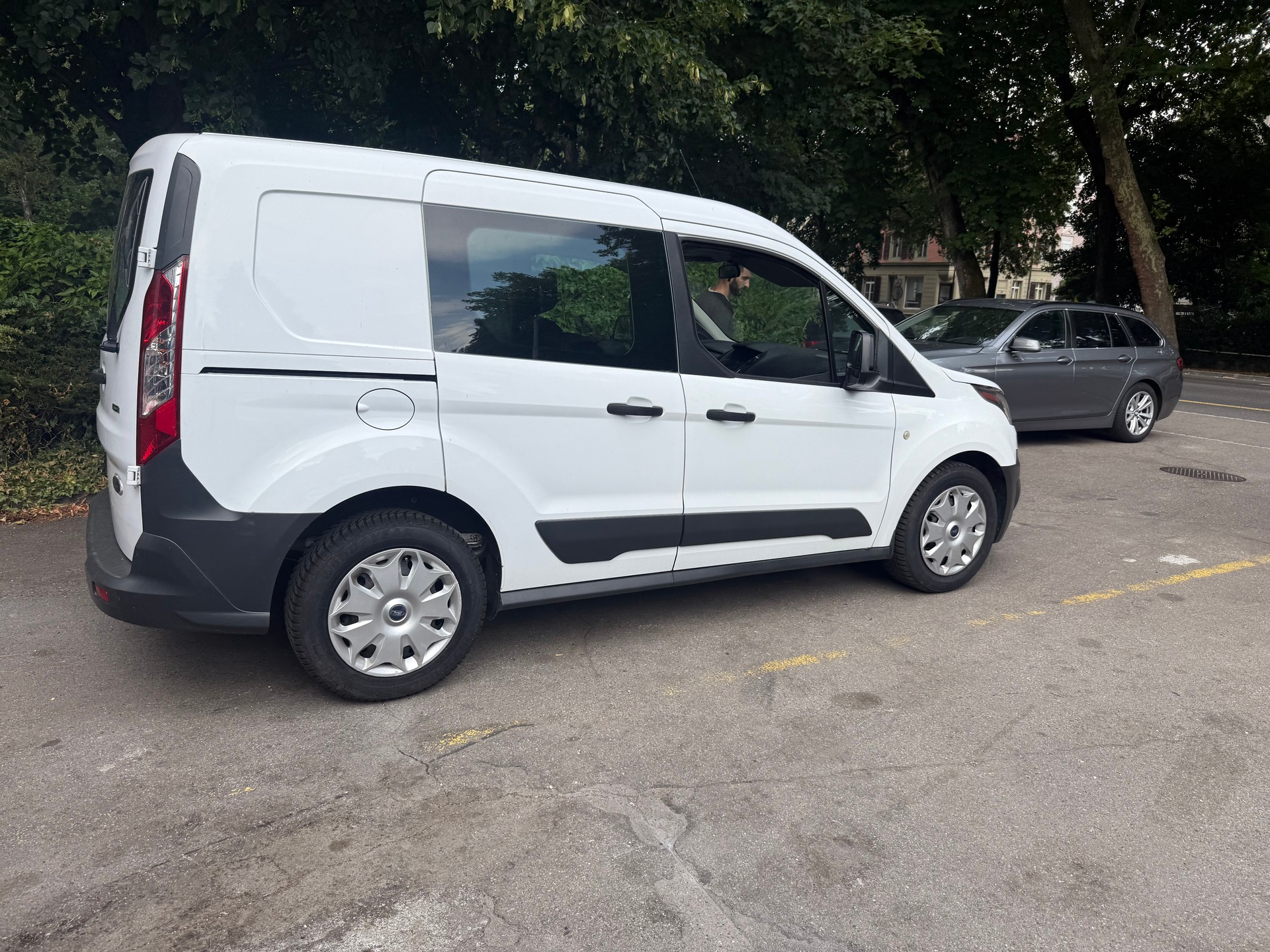 FORD Transit Connect Van T200 1.0 EcoBoost Trend-image-3