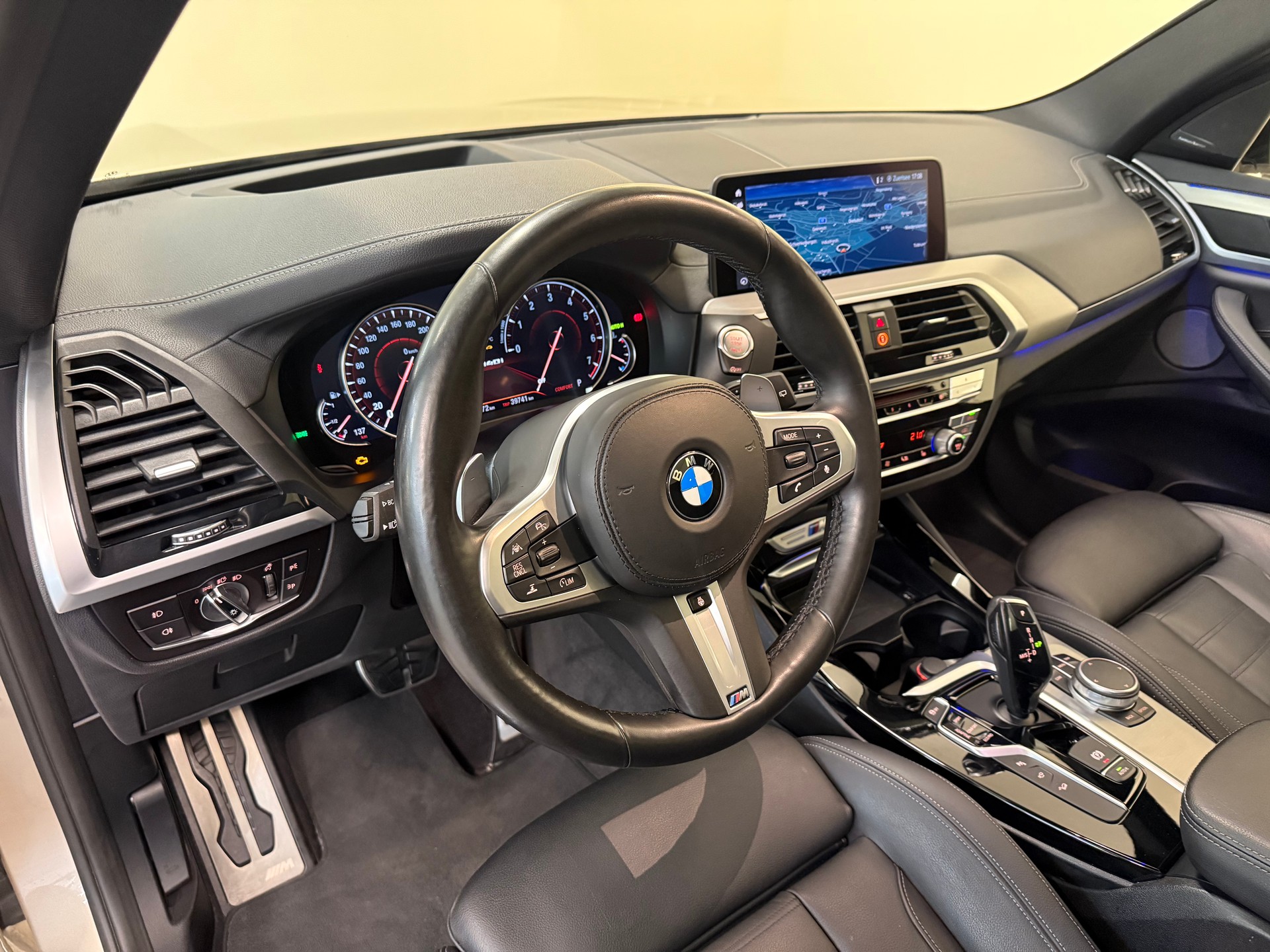 BMW X3 xDrive M40i Steptronic-image-13