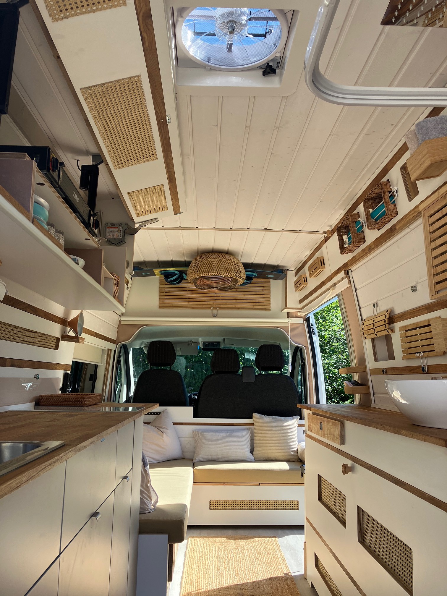 PEUGEOT BOXER-image-12