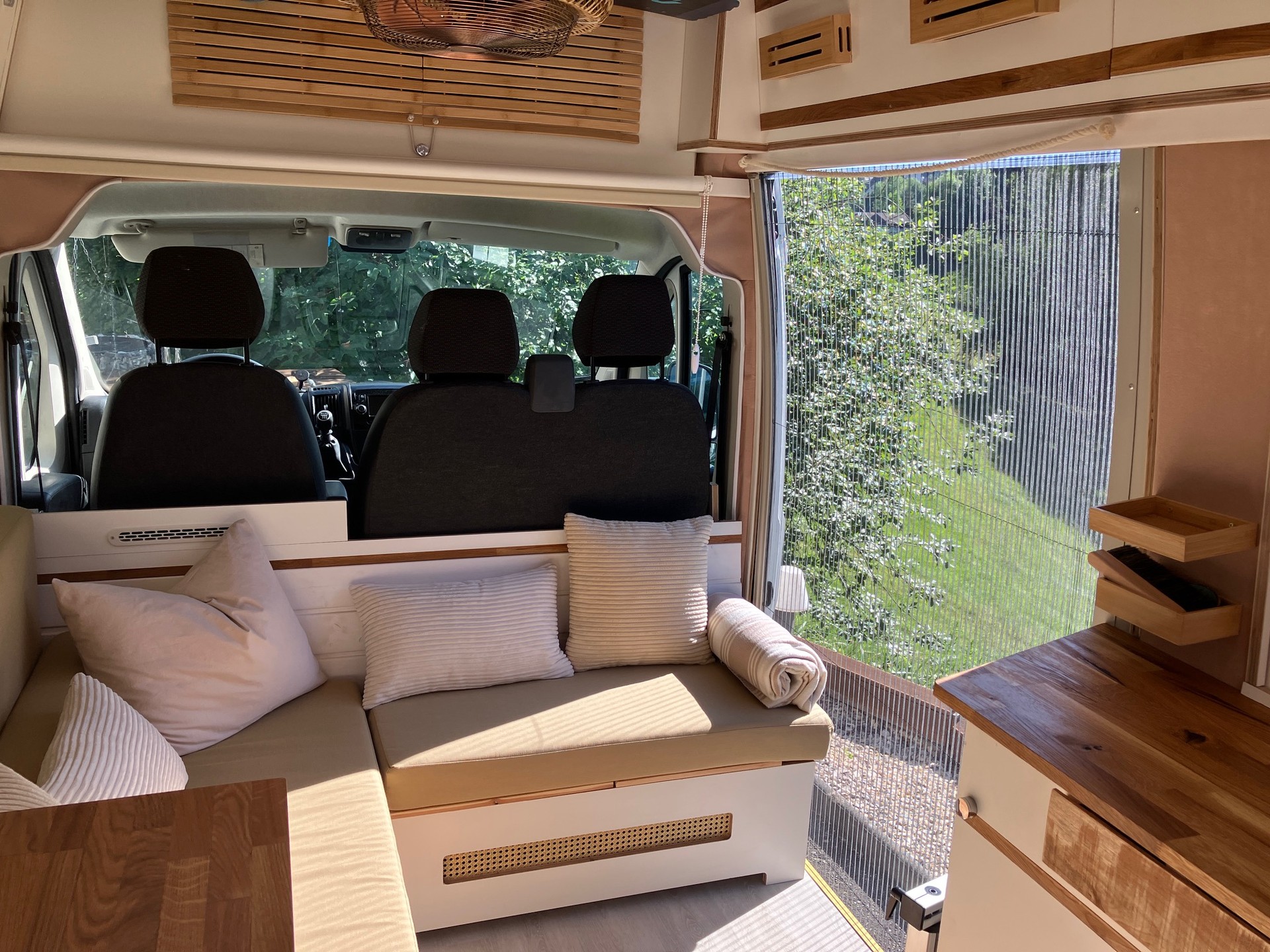 PEUGEOT BOXER-image-16
