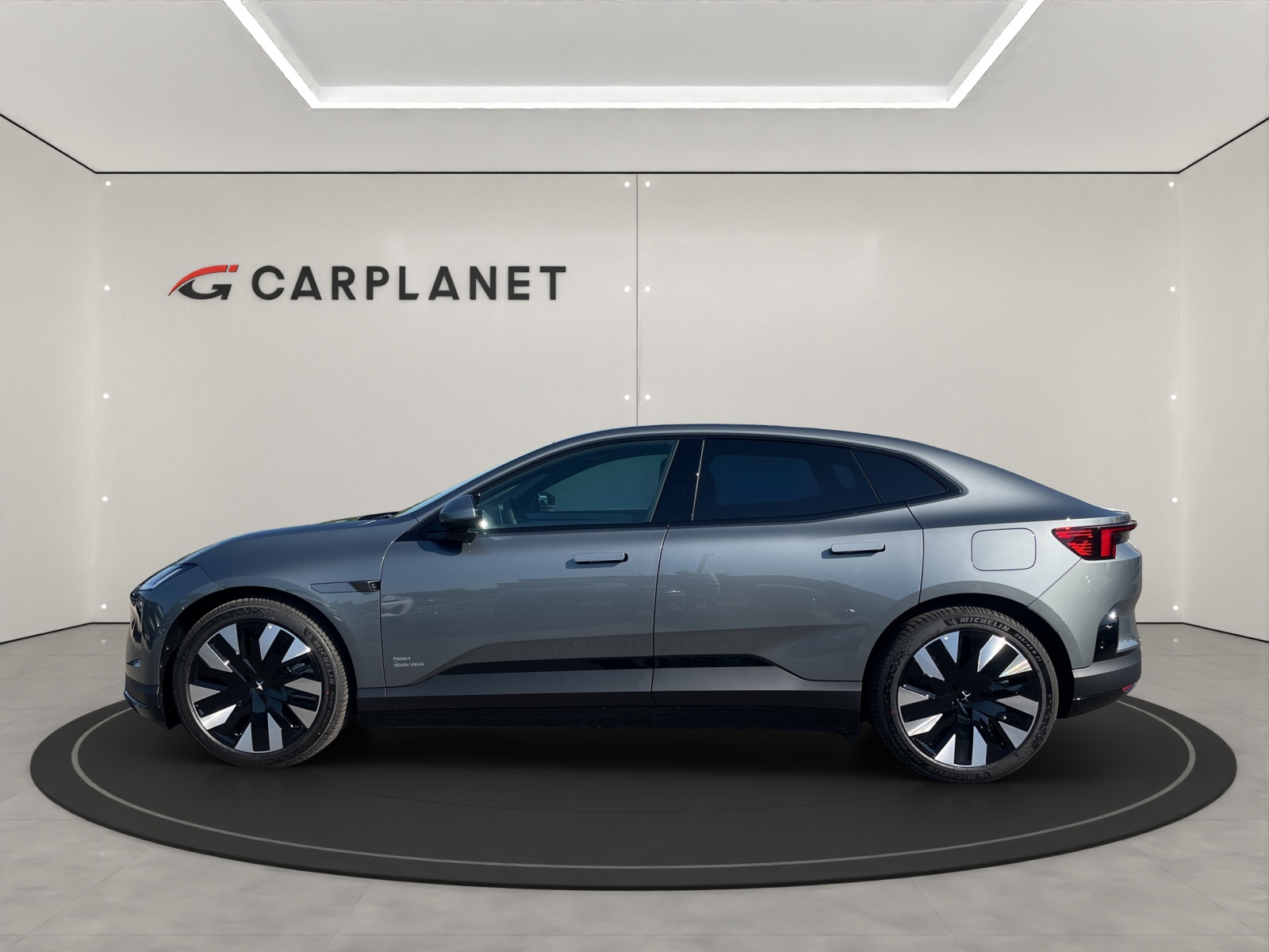 POLESTAR 4 Long Range Dual Motor-image-2