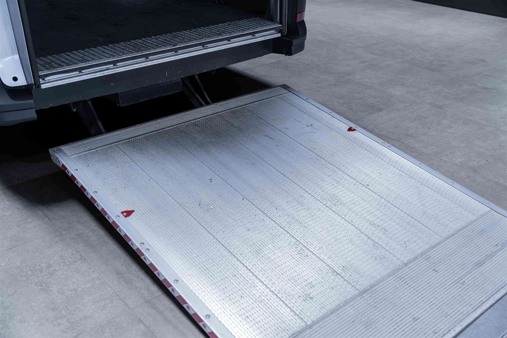 VW Crafter 35 2.0 TDI Entry L3 Hebebühne-image-7