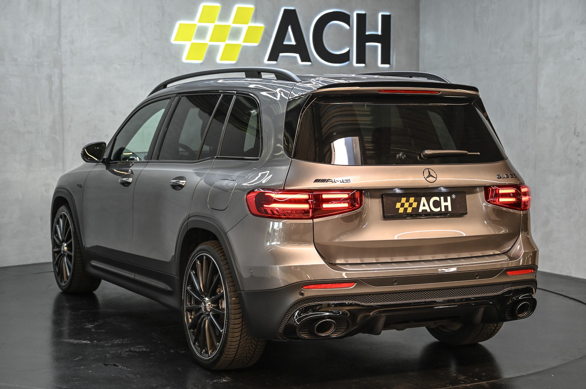 MERCEDES-BENZ GLB 35 AMG 4matic-image-6
