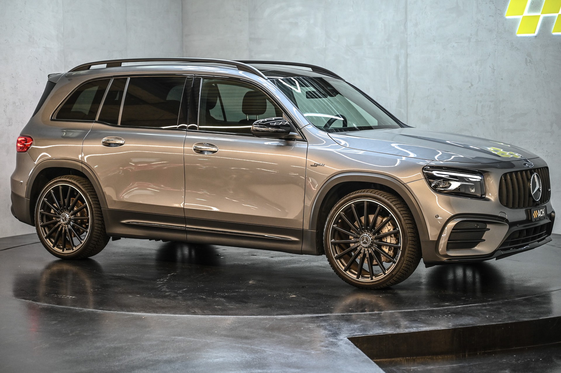 MERCEDES-BENZ GLB 35 AMG 4matic-image-11