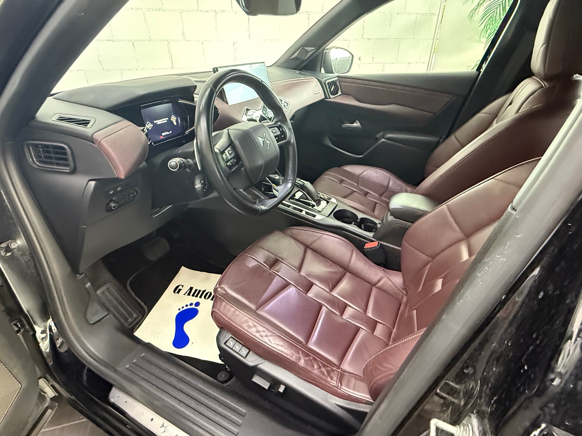 DS AUTOMOBILES DS 3 Crossback 1.2 PureTech La Première EAT8-image-8