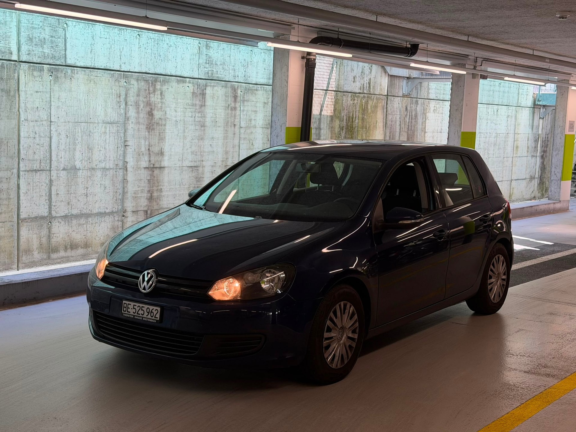 VW Golf 2.0 TDI Comfortline-image-1
