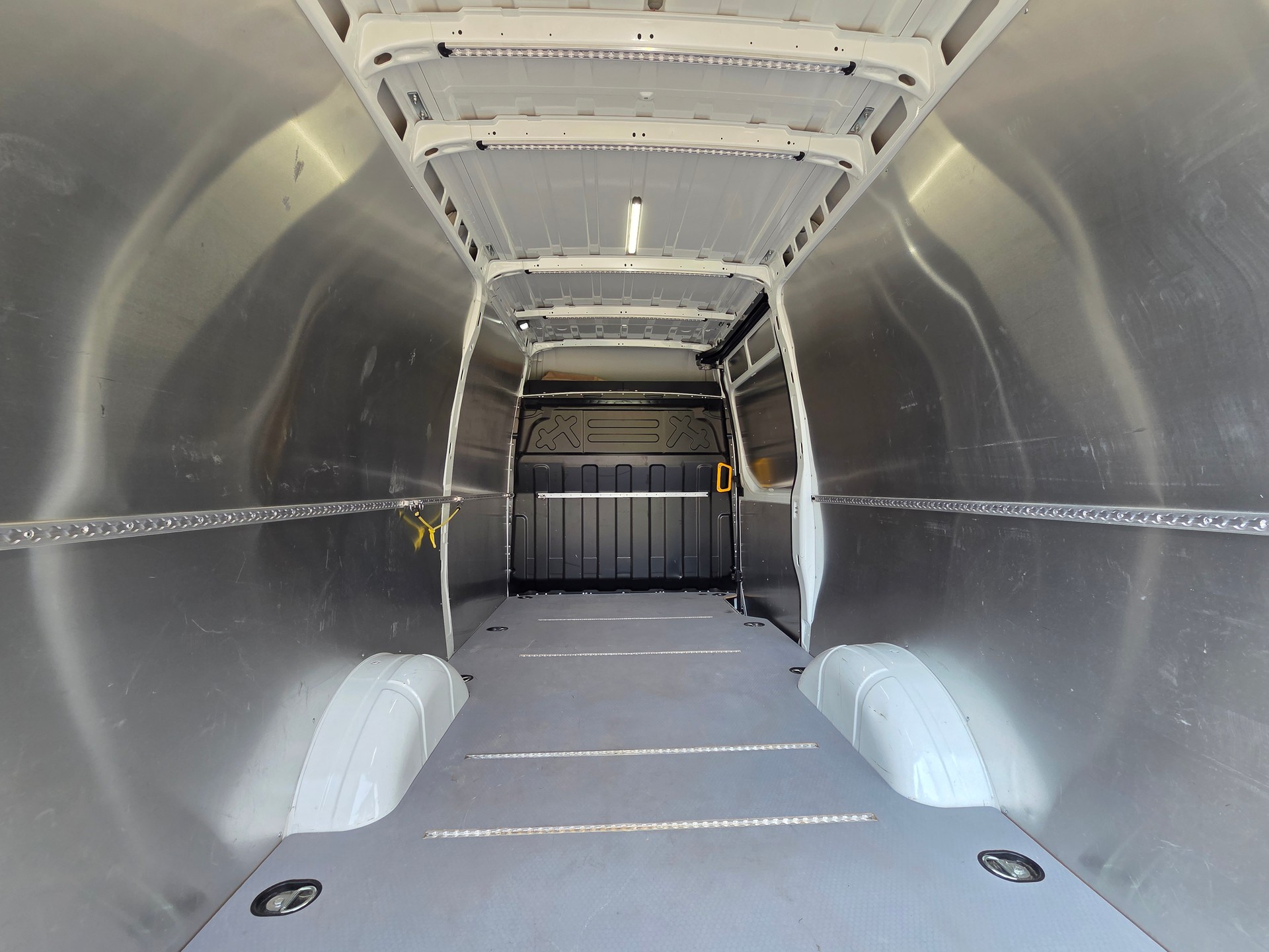 IVECO 35 S 18HA8 V-image-9