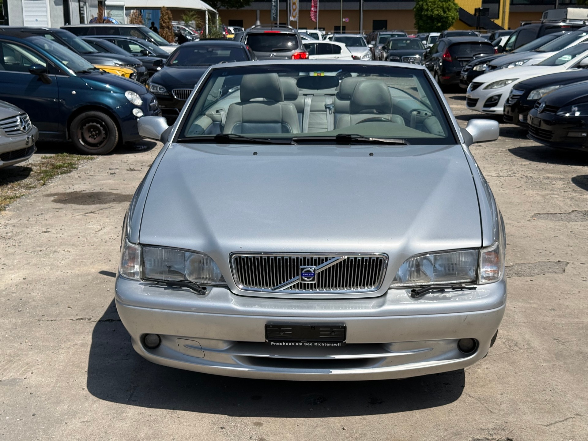 VOLVO C70 Cabriolet 2.4T-image-1