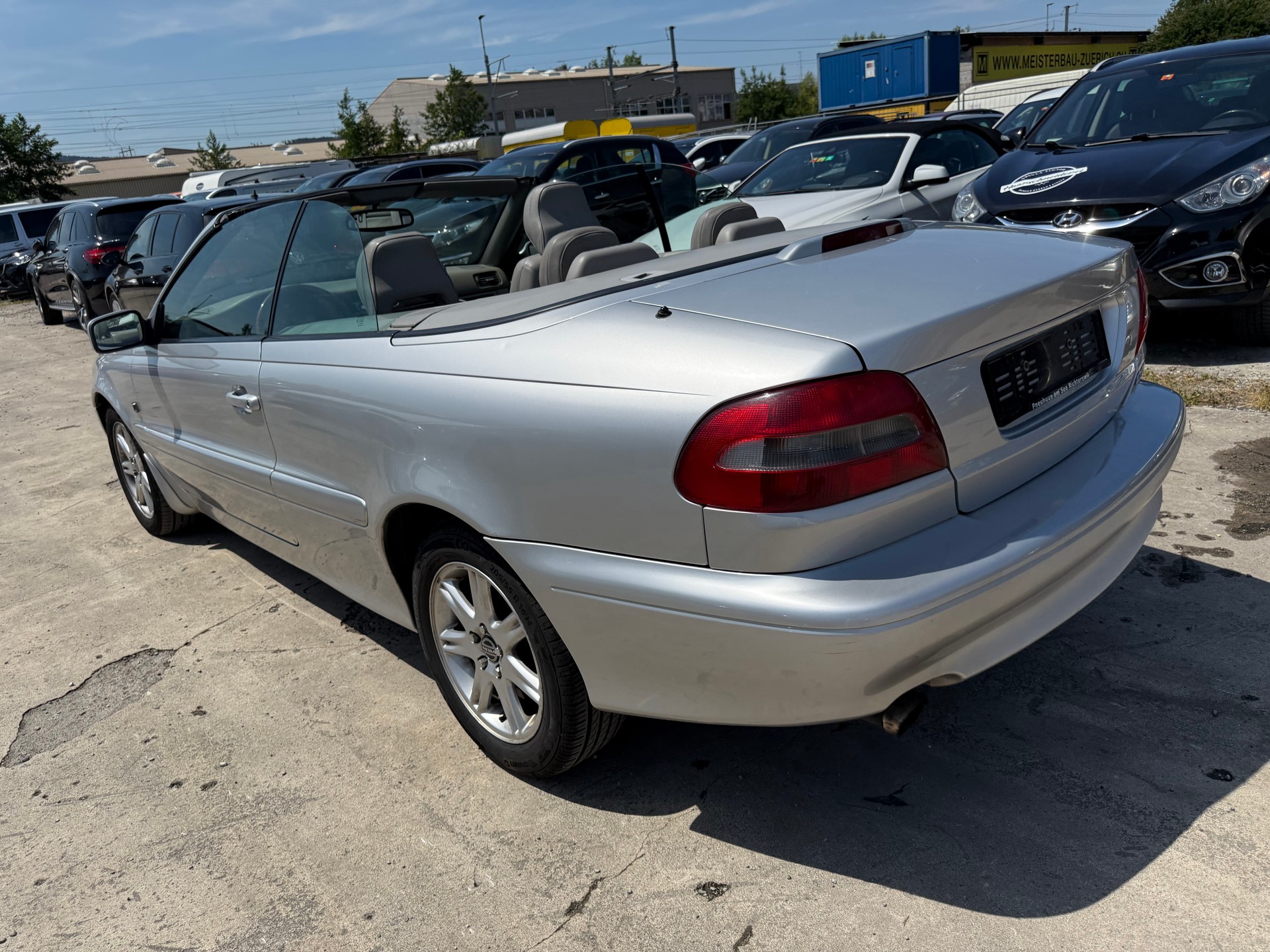 VOLVO C70 Cabriolet 2.4T-image-3