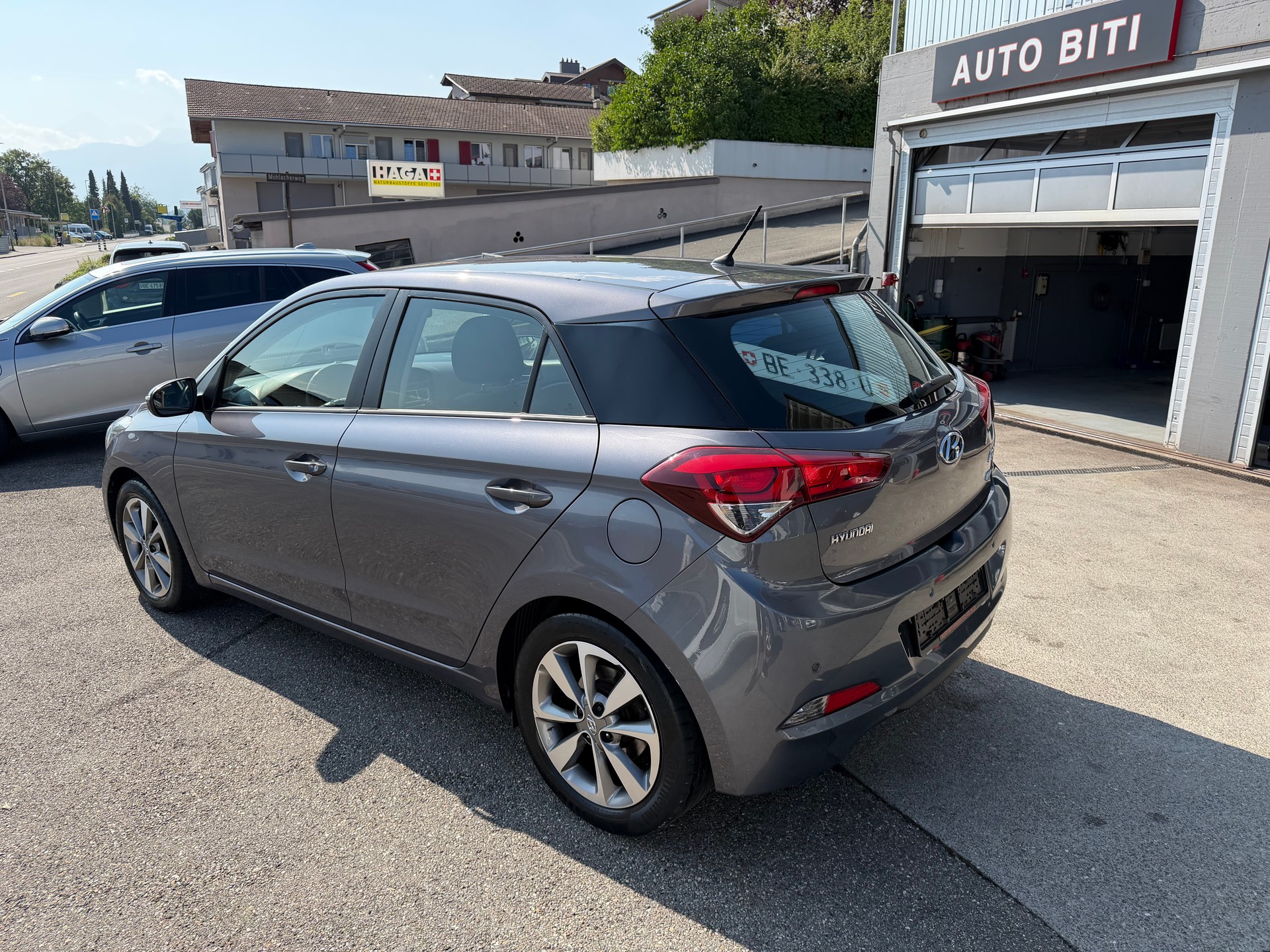 HYUNDAI i20 1.2 Vertex-image-3