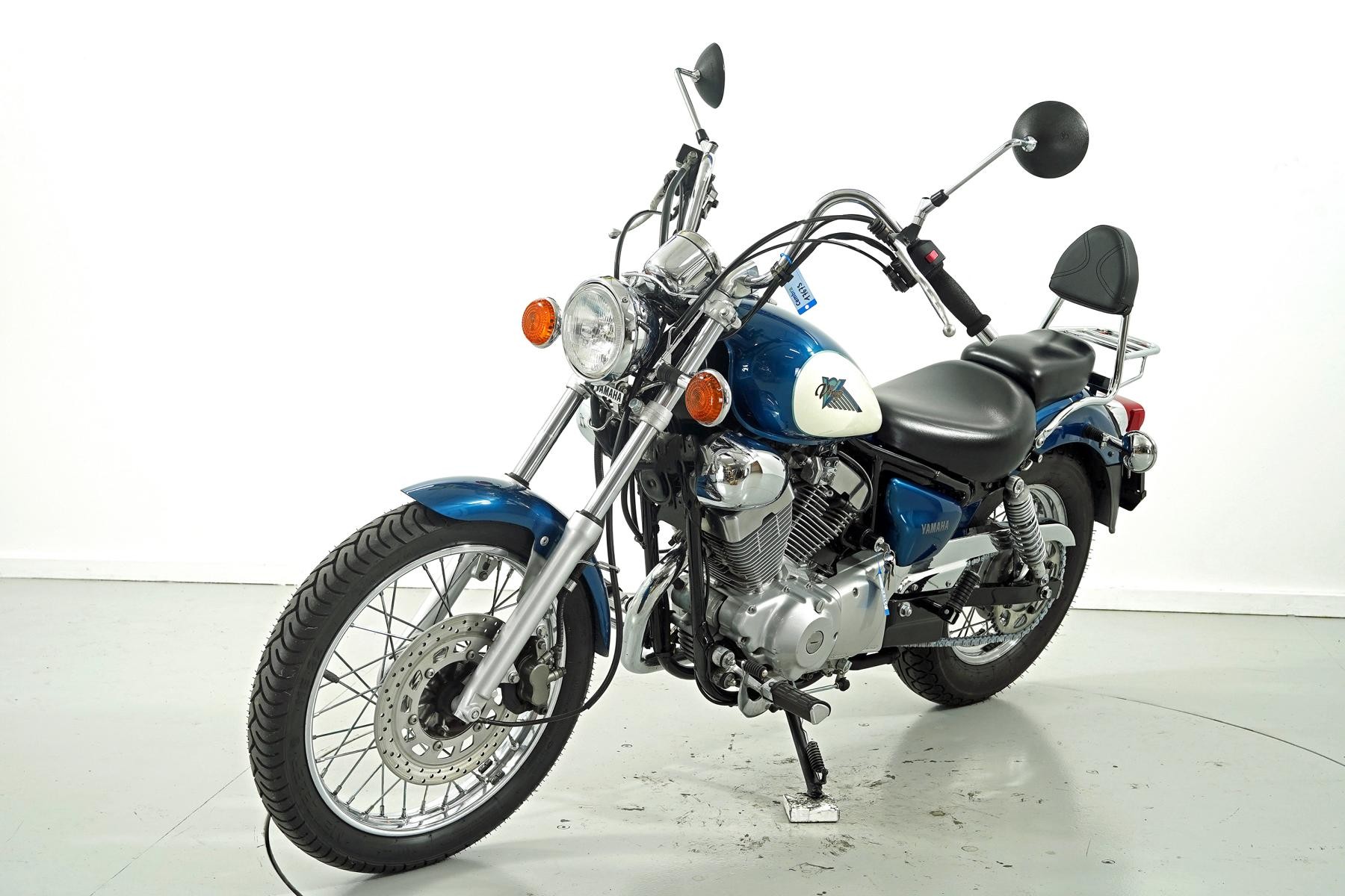 YAMAHA XV 125-showroom-element-2