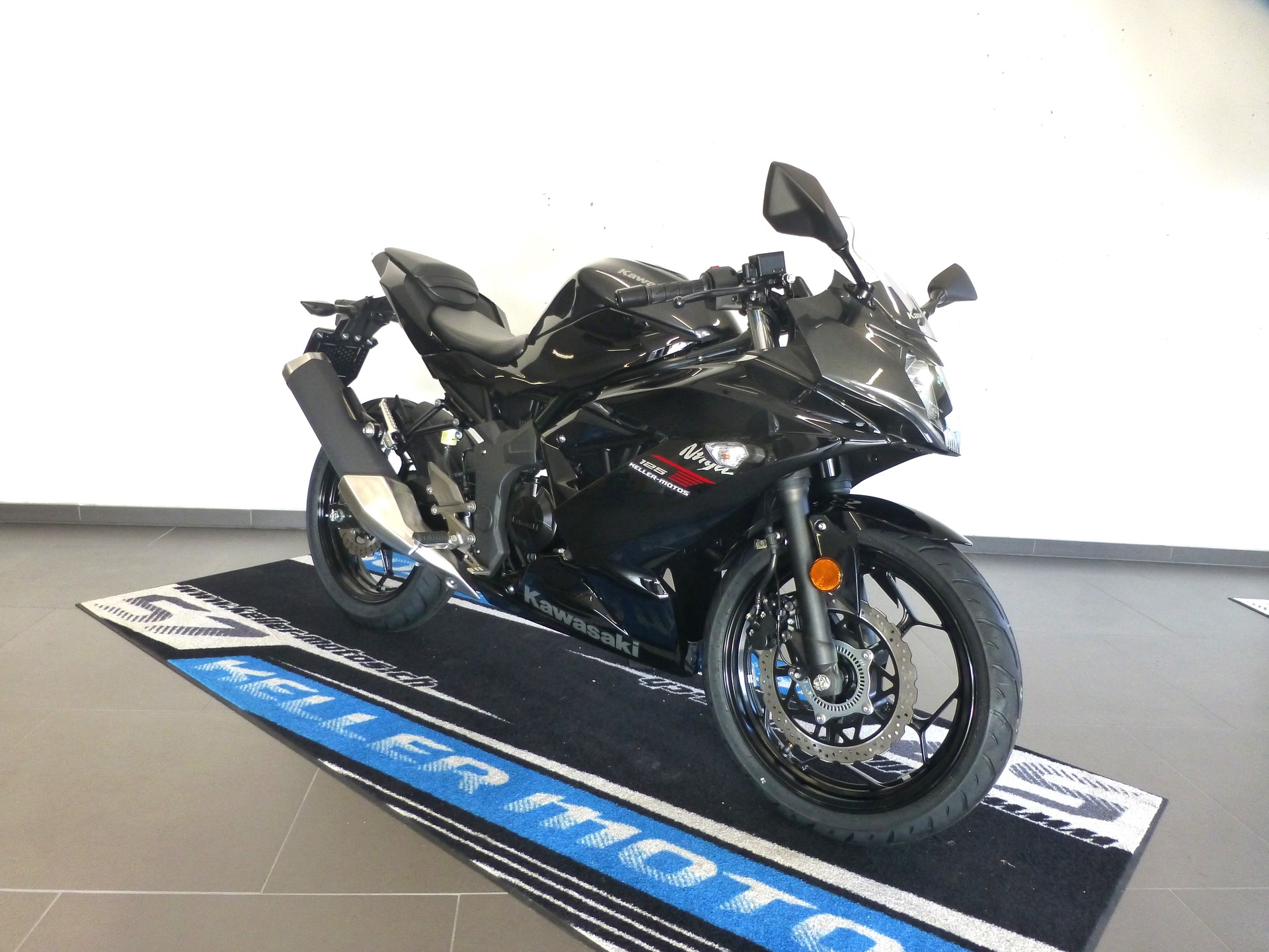 KAWASAKI Ninja 125-image-13