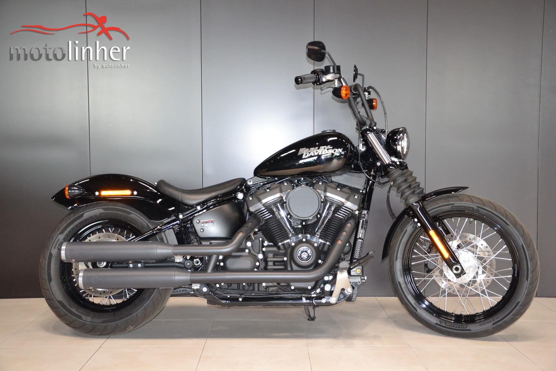 HARLEY-DAVIDSON FXBB Street Bob 107 ABS
